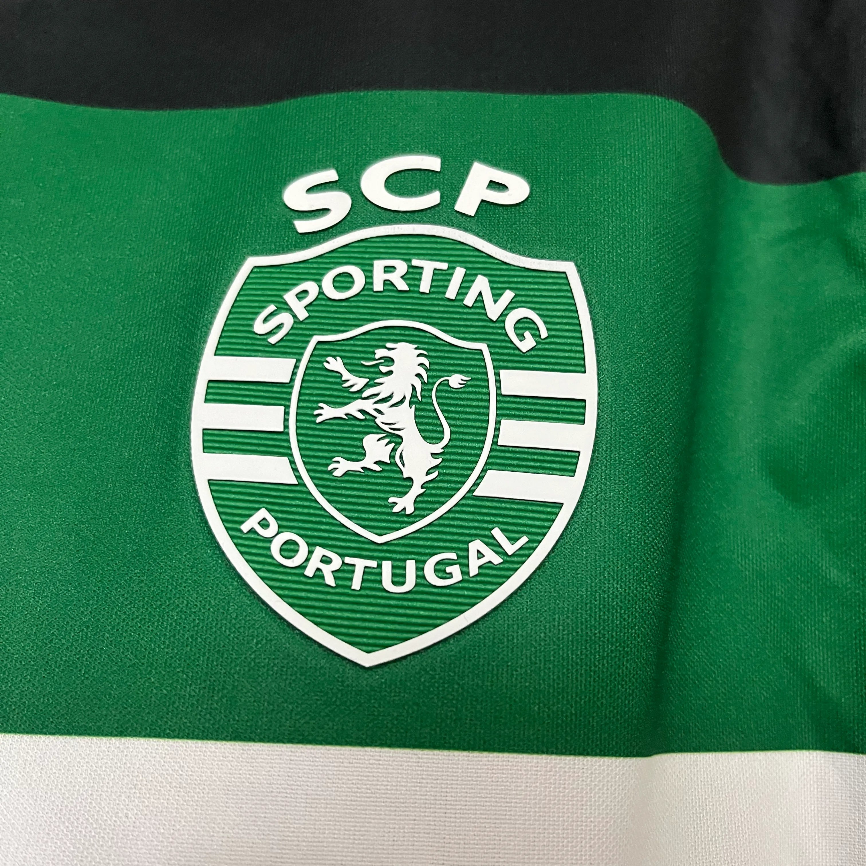 Sporting Lissabon 2024-2025 Heimtrikot