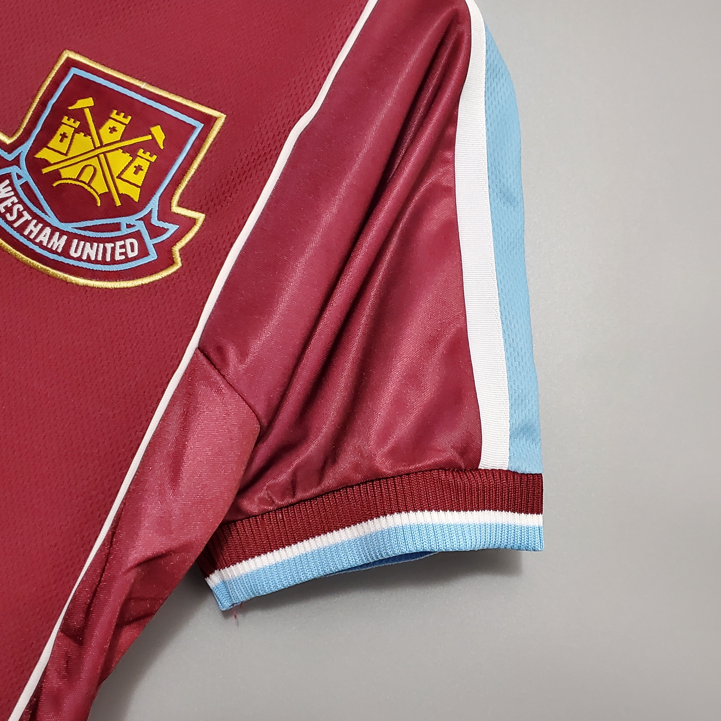 Equipamento Retro West Ham United 1999/2001