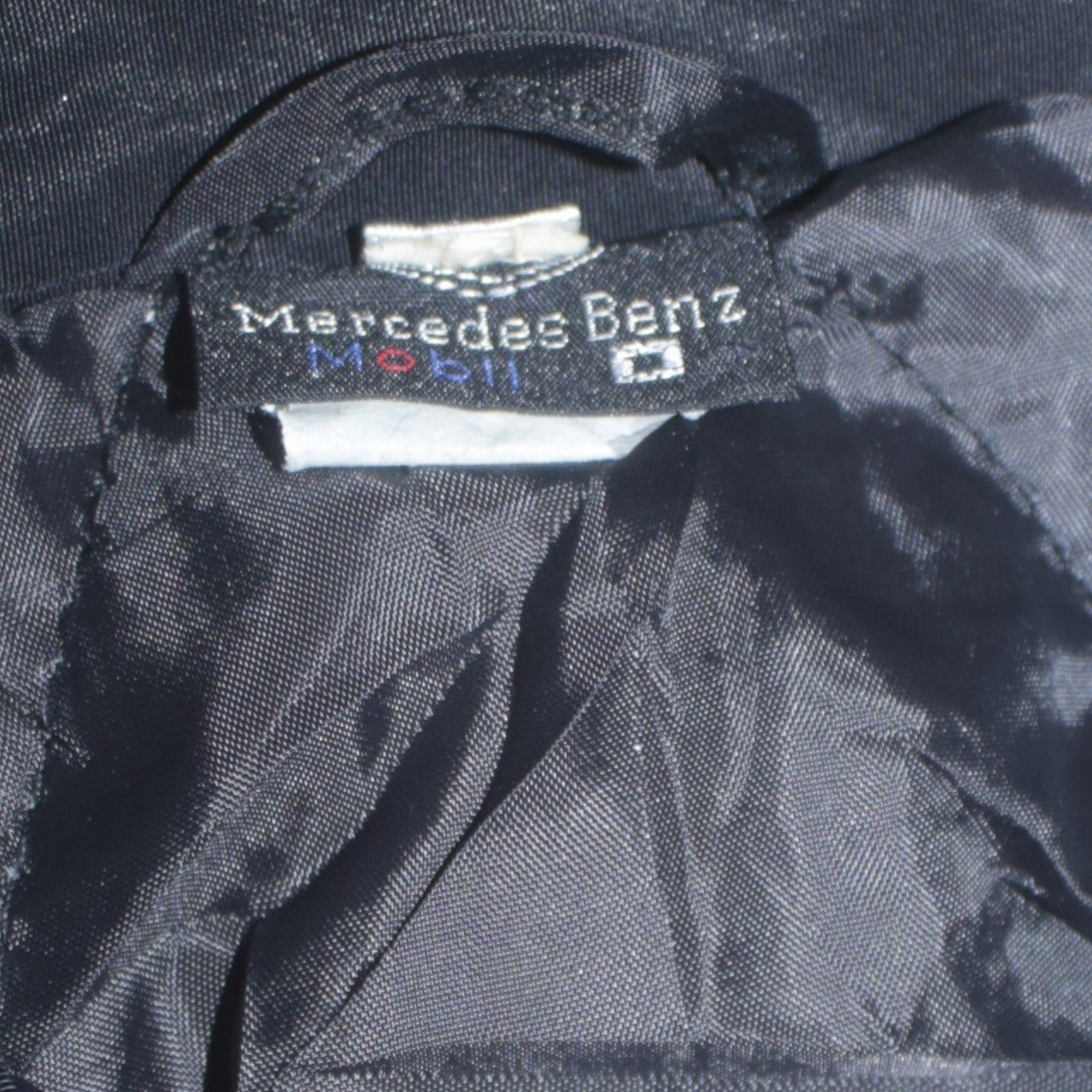 Chaqueta Nascar Mercedes-Benz negra y roja para hombre talla XLarge con logos bordados McLaren Bomber de carreras