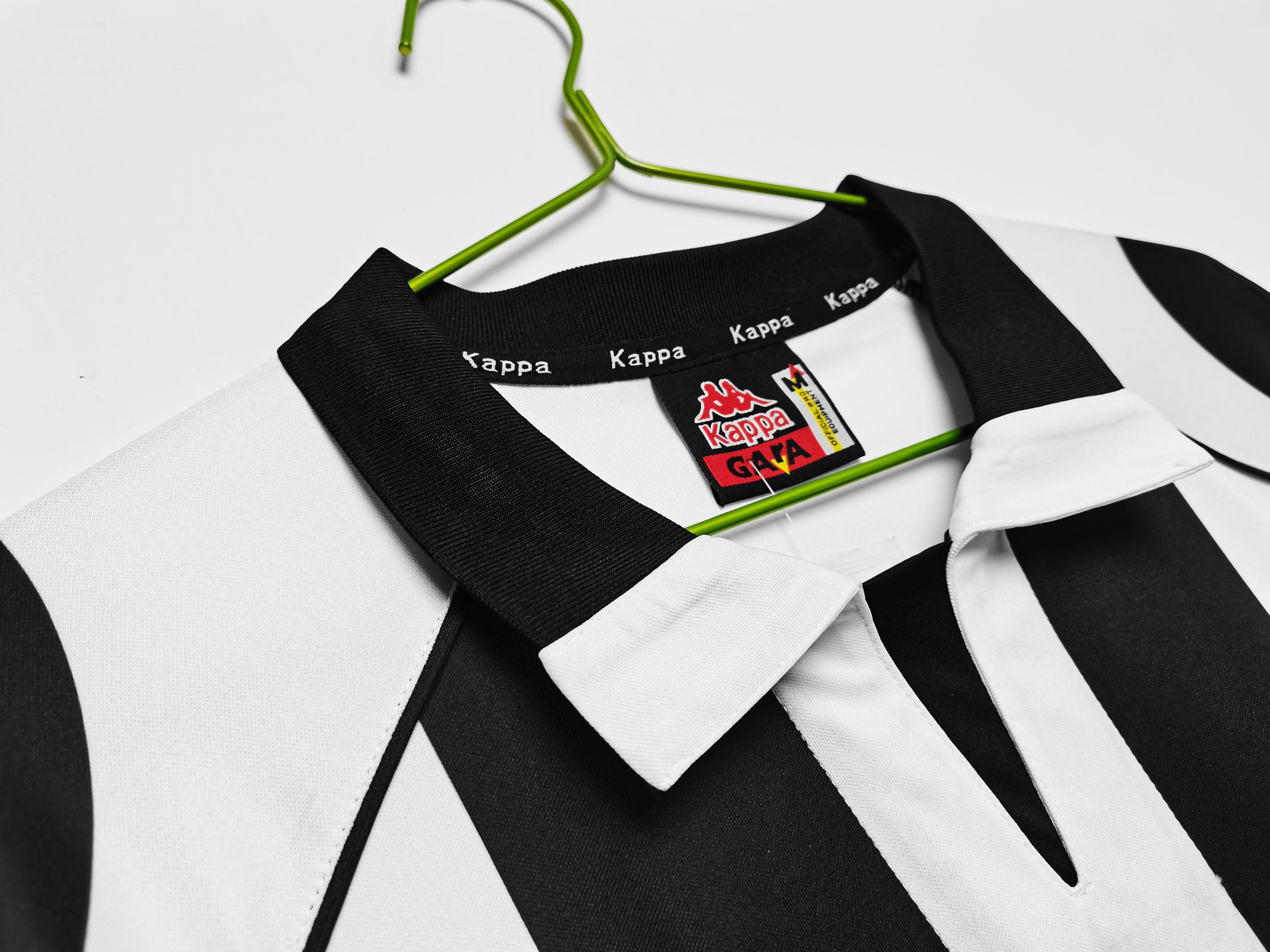 Juventus 1997-1998 Kit Casa Manica Lunga