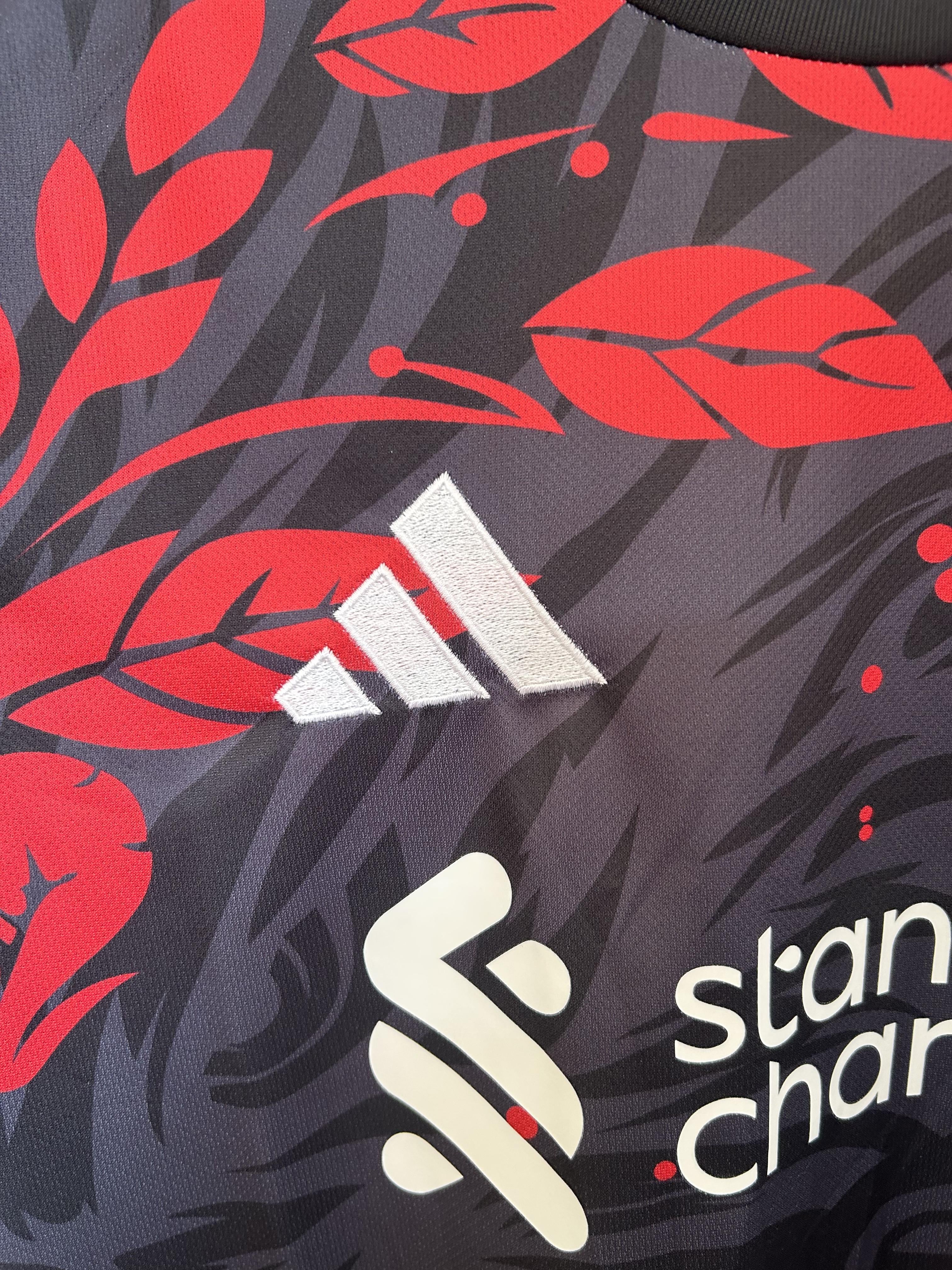 Liverpool Kit Especial “Chama Eterna”