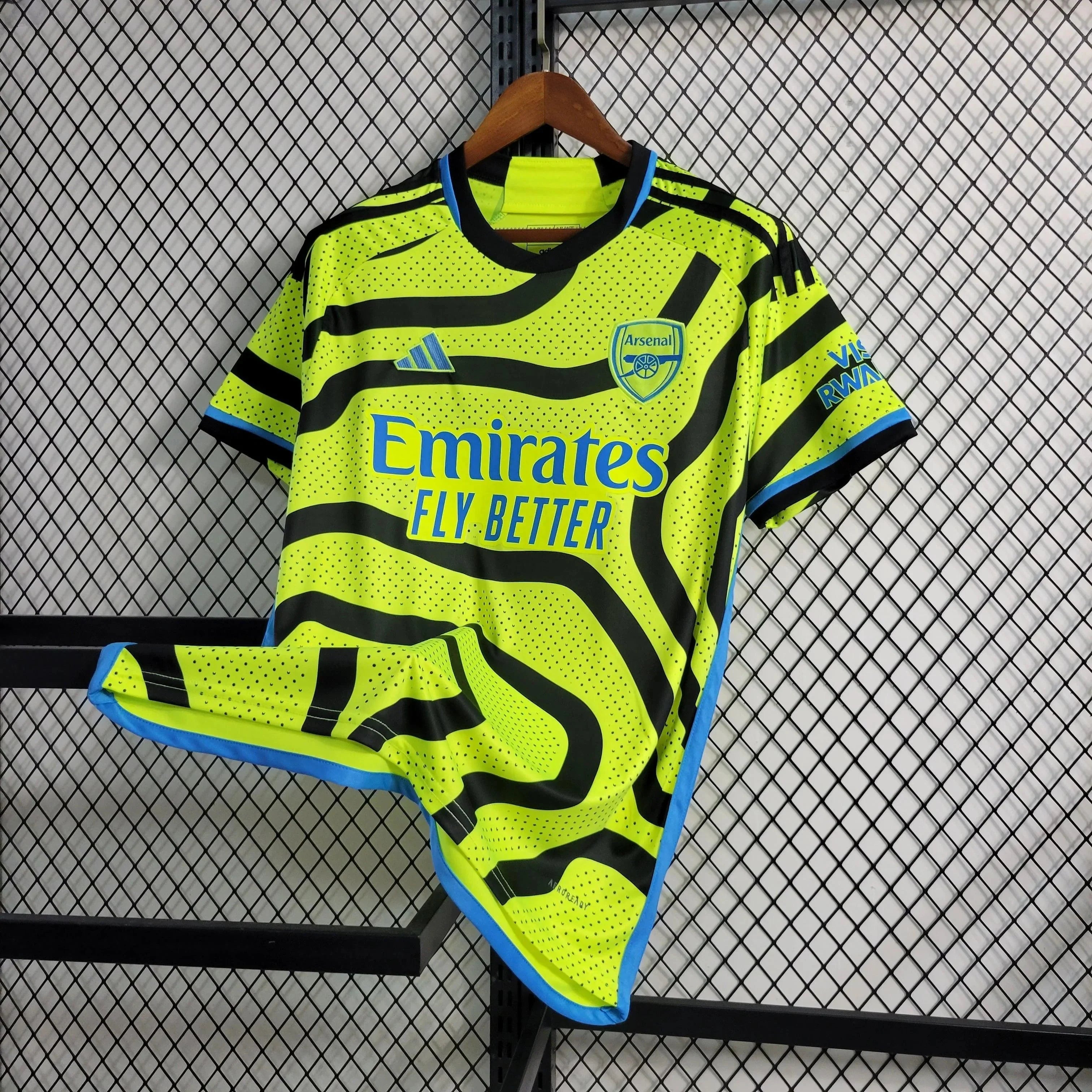 Camisola fora do Arsenal 2023/24