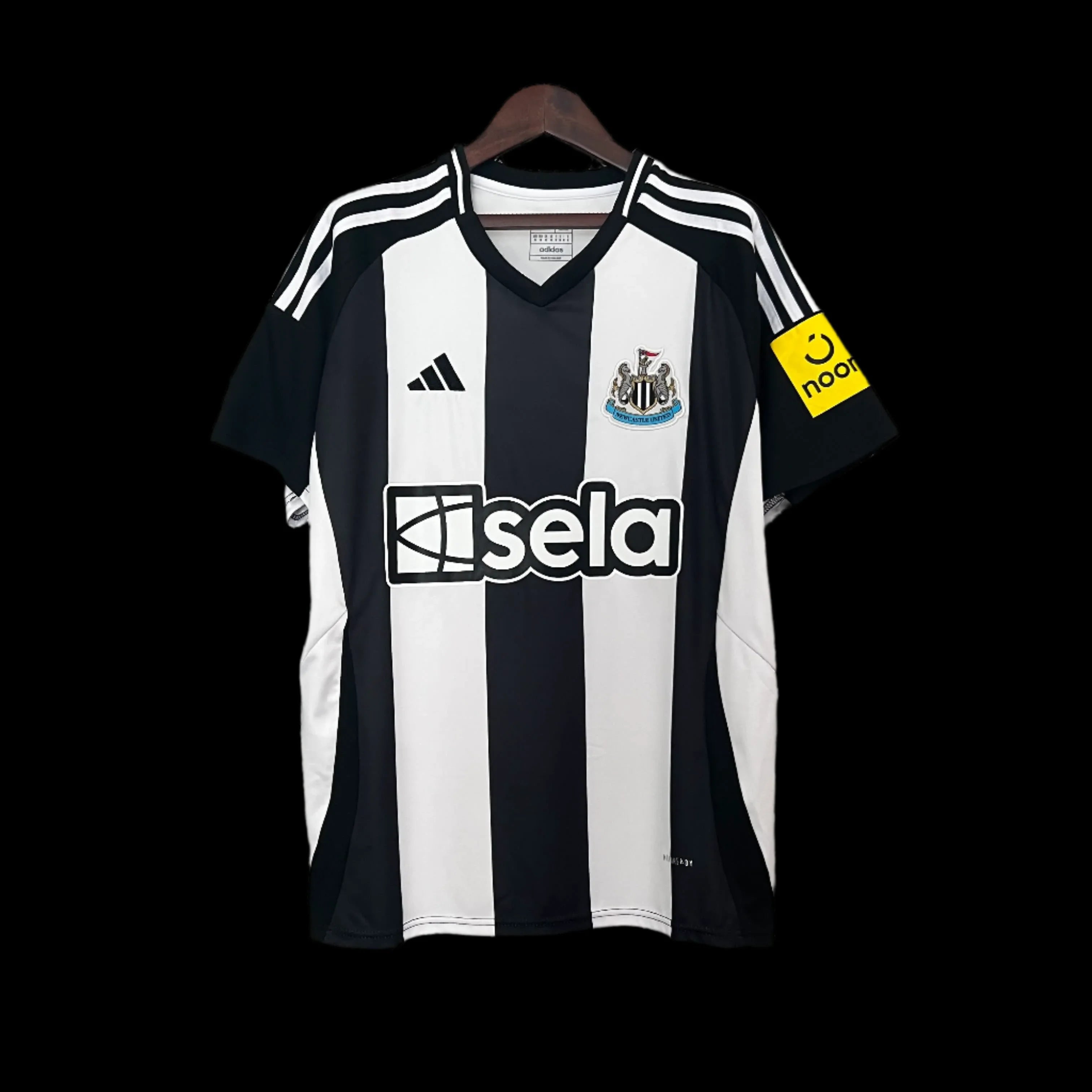 Equipamento Principal Newcastle United 2024/2025