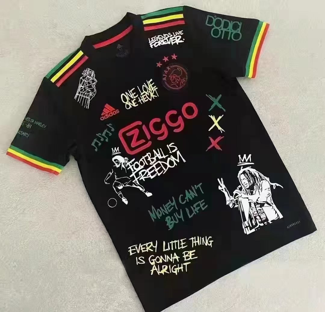 Maglia speciale Ajax Bob Marley