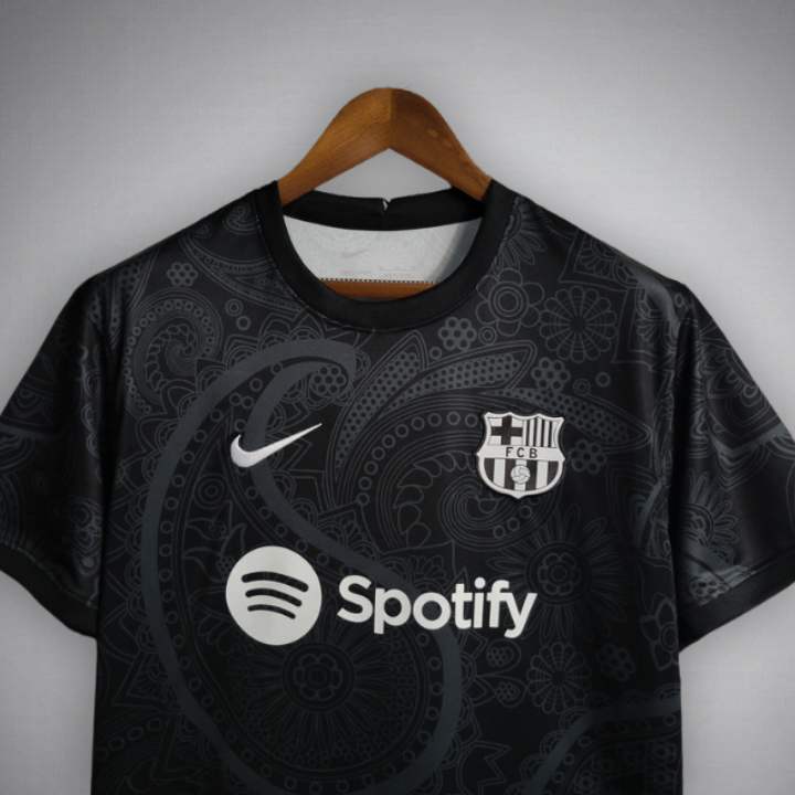 24/25 FC Barcelona „Noir Fleur“ Premium-Trikot (schwarze Rose)