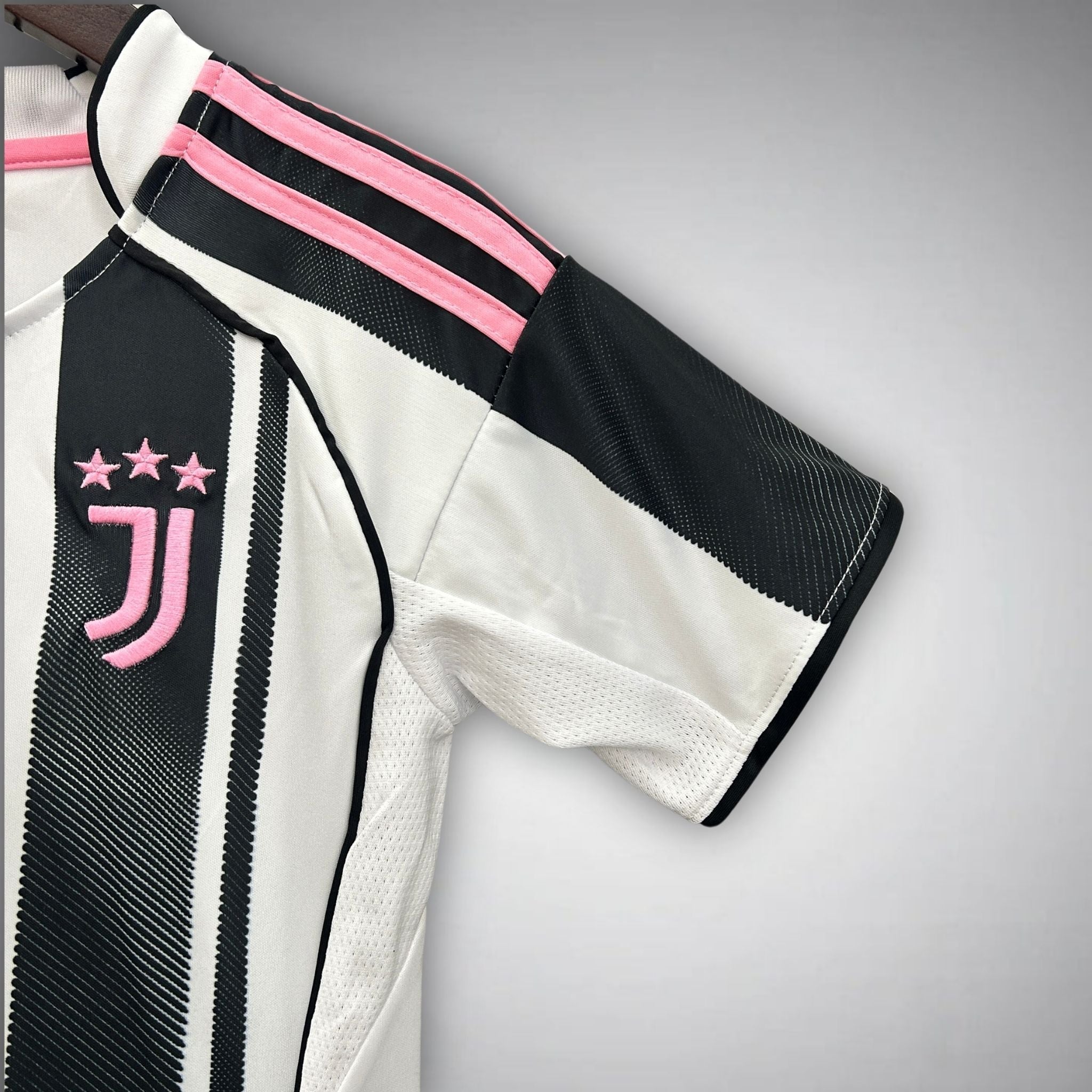 Camisola infantil da JUVENTUS 2025/2026