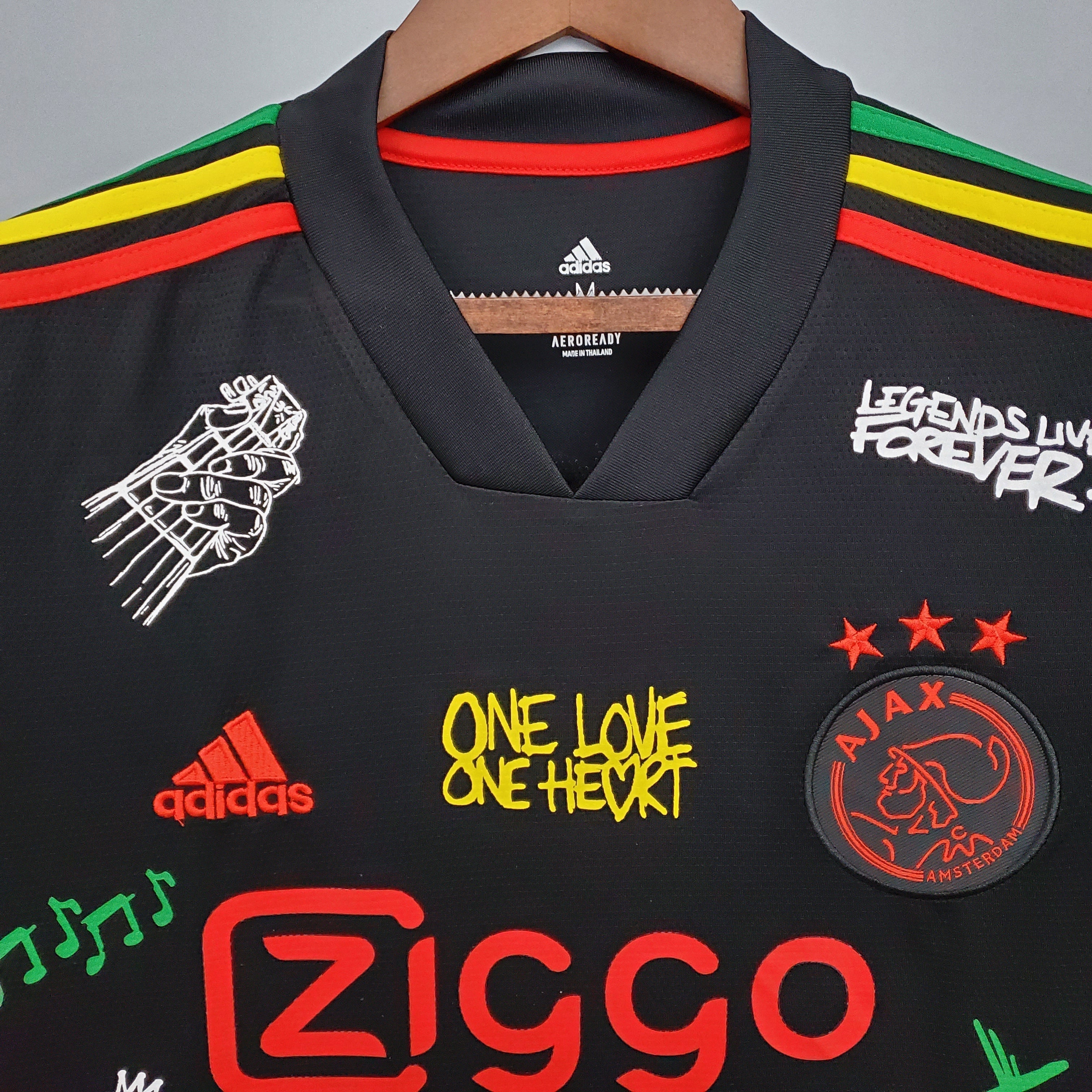 Maglia speciale Ajax Bob Marley