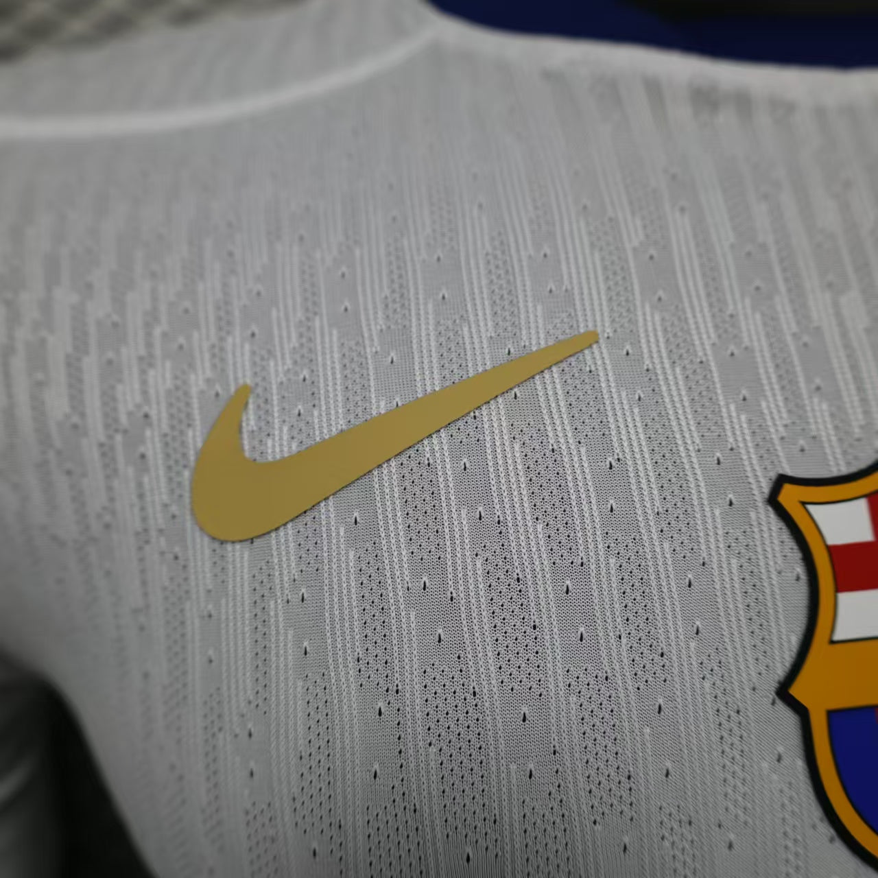 Equipamento Secundário FC Barcelona 2025-2026