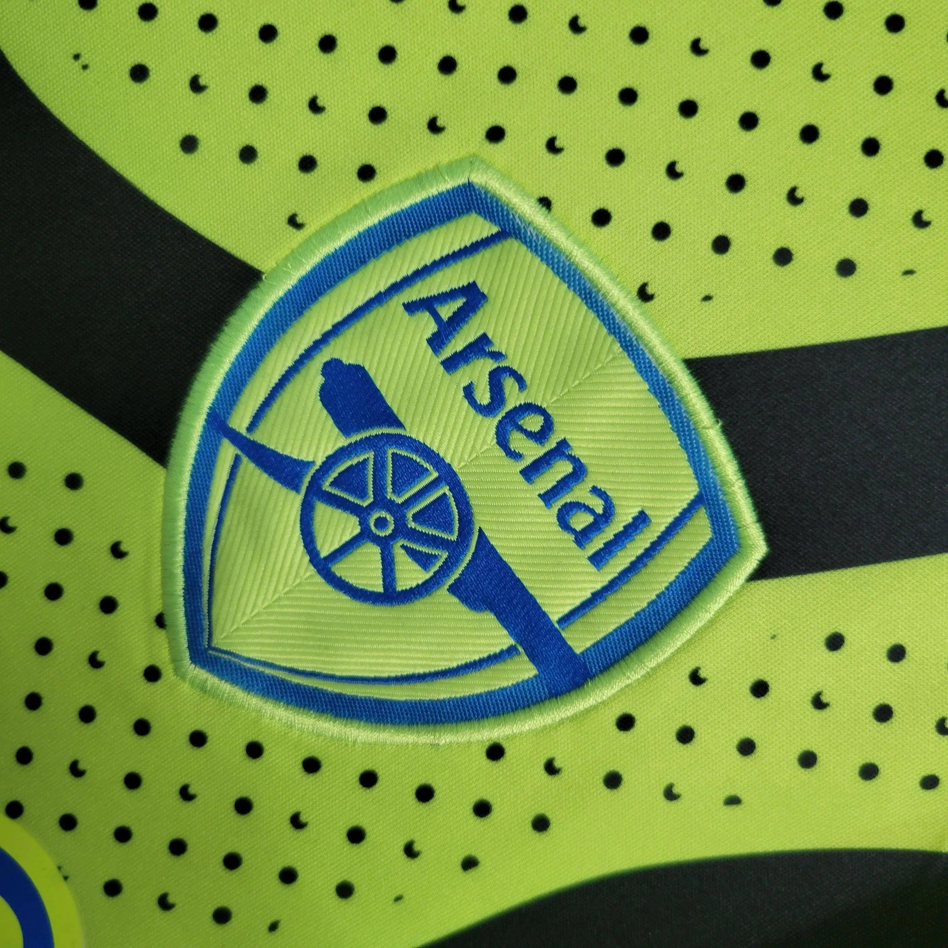 Camisola fora do Arsenal 2023/24