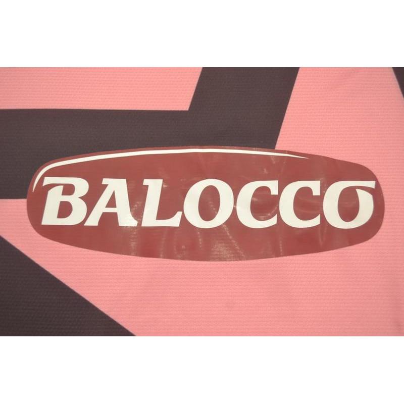 Juventus 2011-2012 | Equipamento retro alternativo rosa