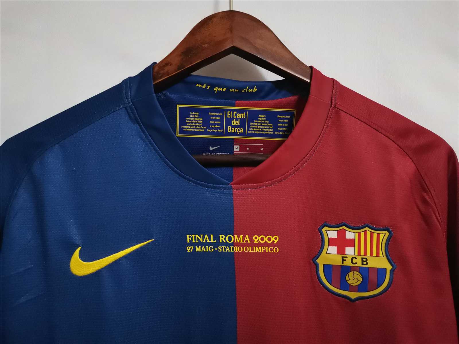 Equipamento final em casa do Barcelona Roma 2008/2009