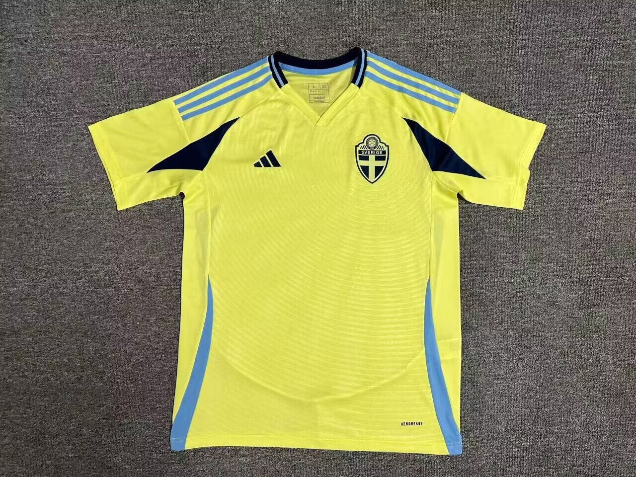 Kit Casa Suécia 2024/2025