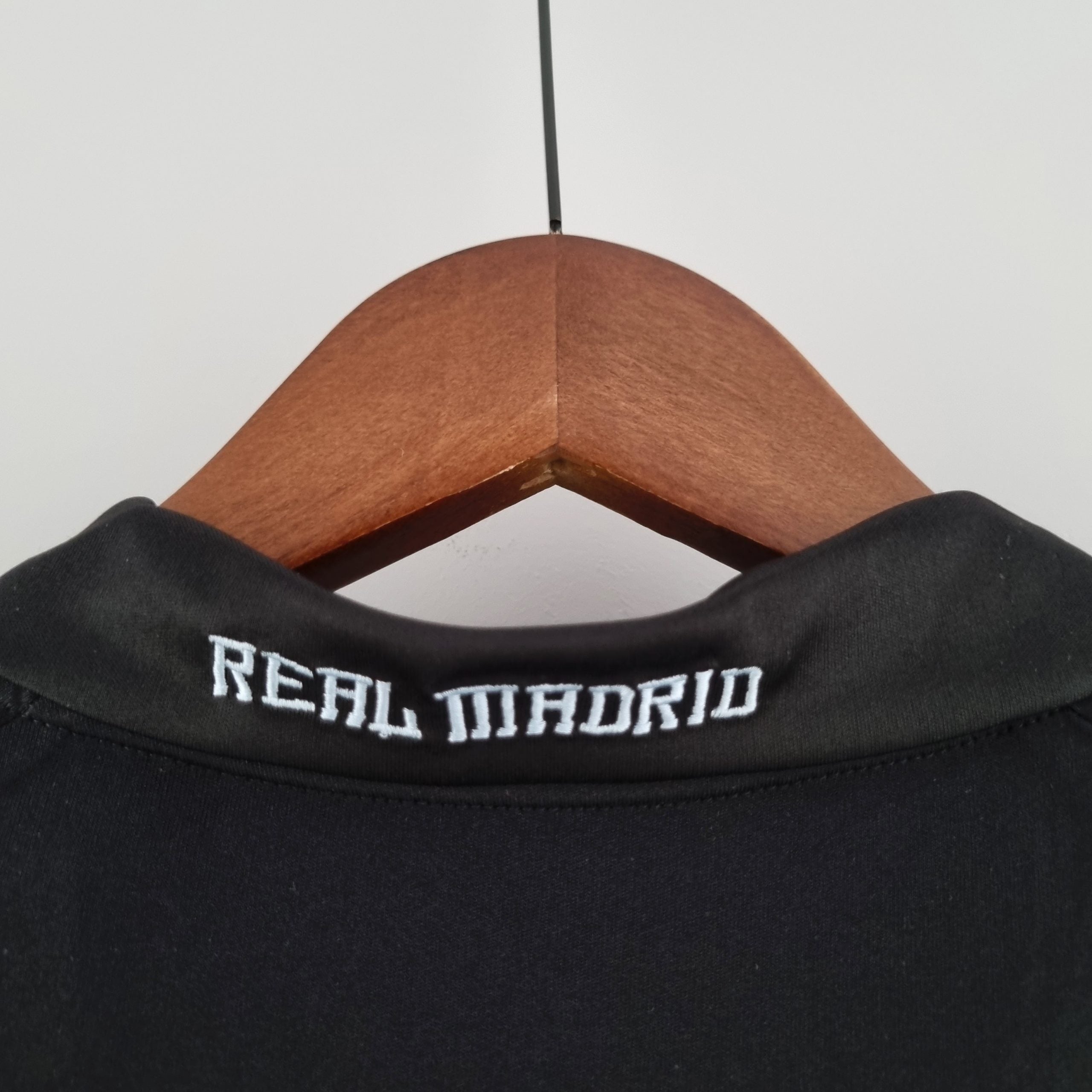 Camiseta retro Real Madrid 2009/2010