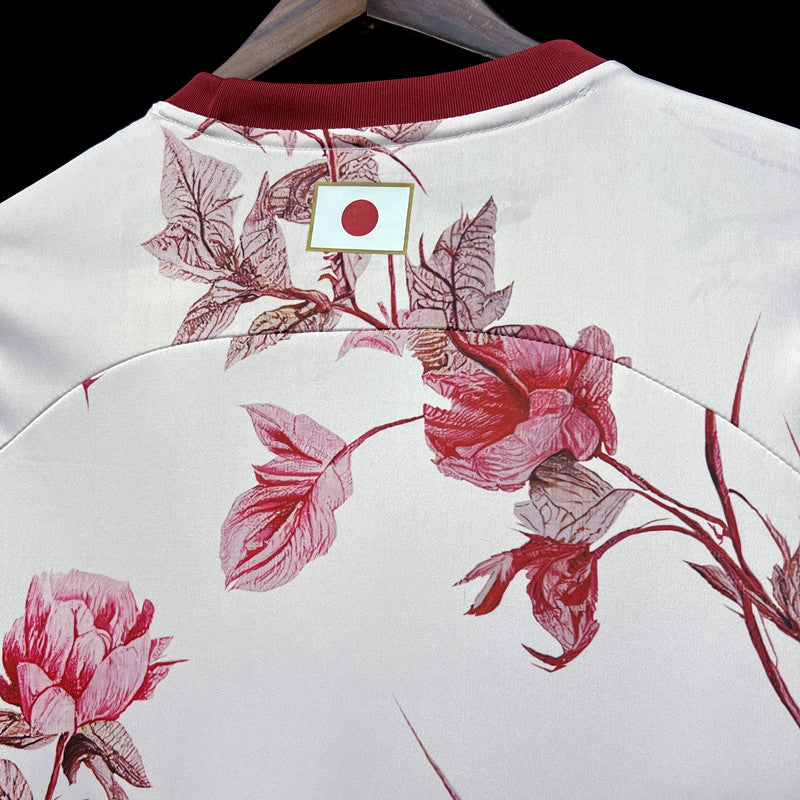 Giappone 23-24 | Bianco | Versione Rosa