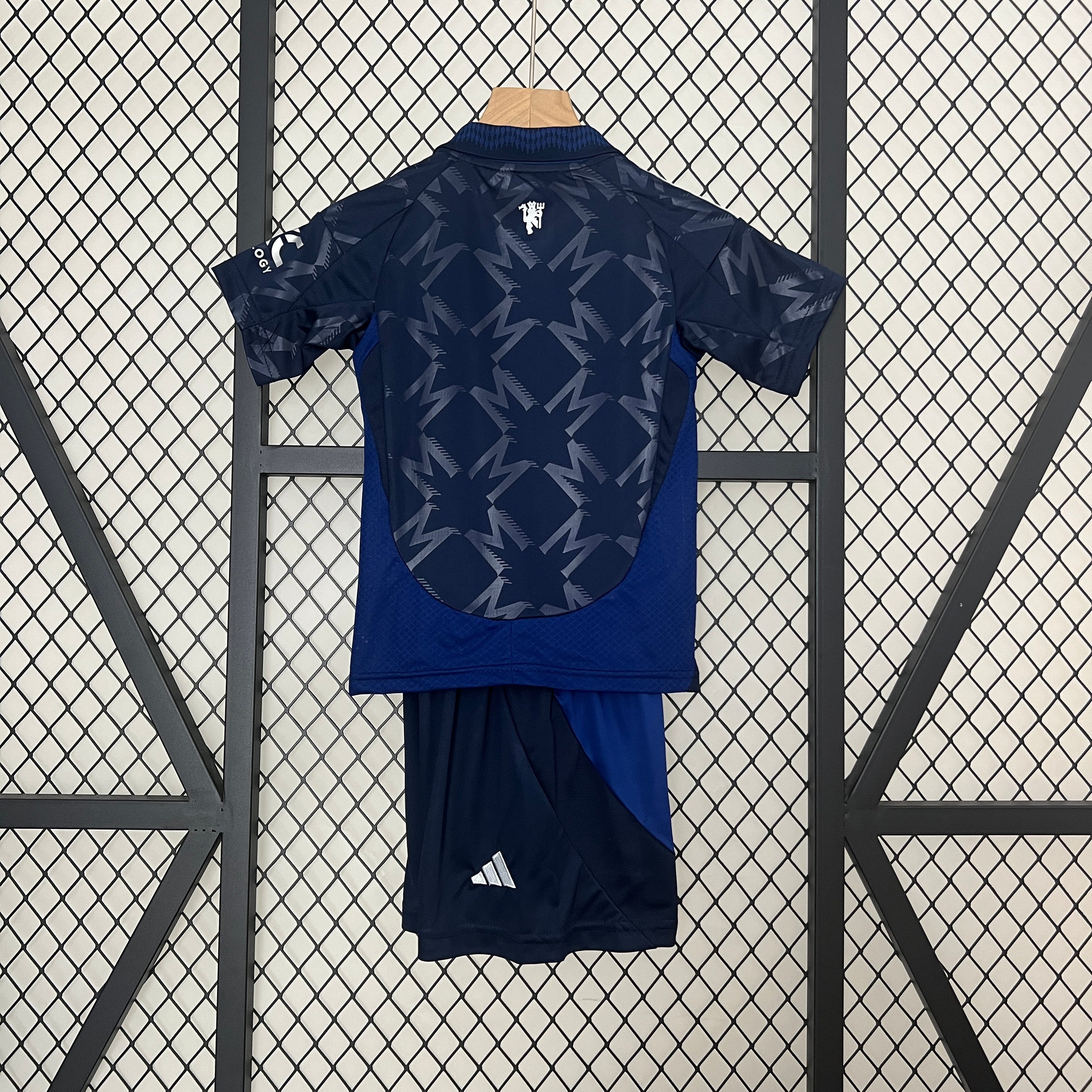 Manchester united 24-25 Kids football jersey