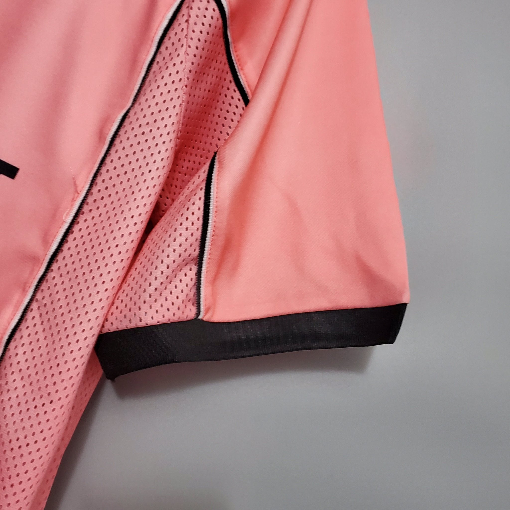 Camisola Retro Fora Juventus Rosa 1997-1998