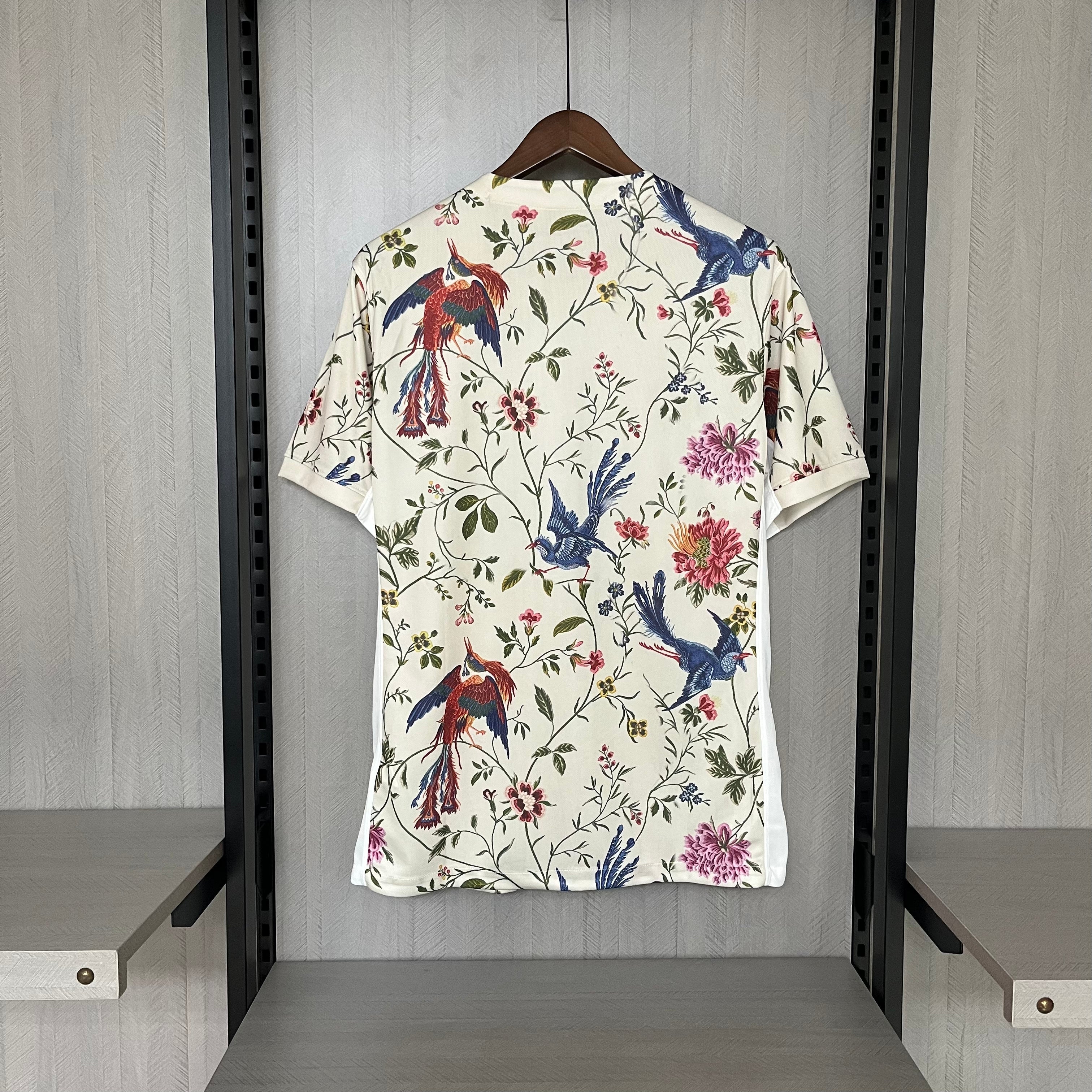 França X Dior Flores Camisola Edição Especial