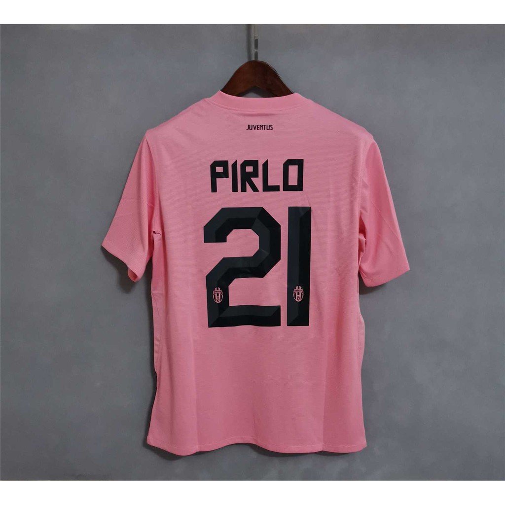Juventus 2011-2012 | Equipamento retro alternativo rosa