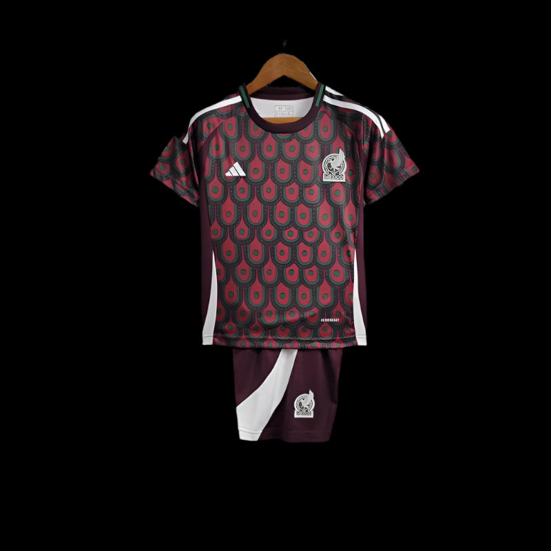 Camiseta local de México 2024