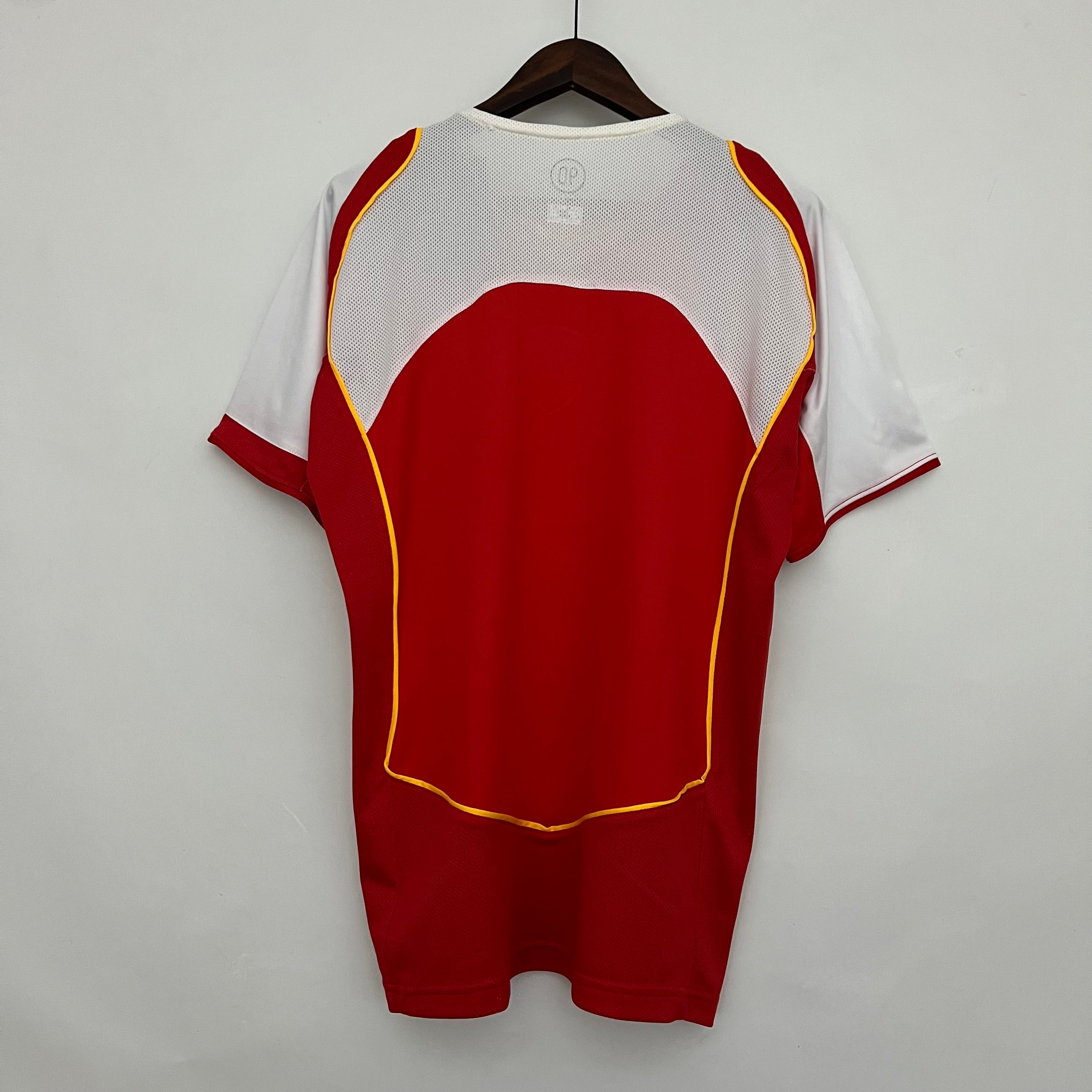 Equipamento Retro Arsenal Casa 2004/2005