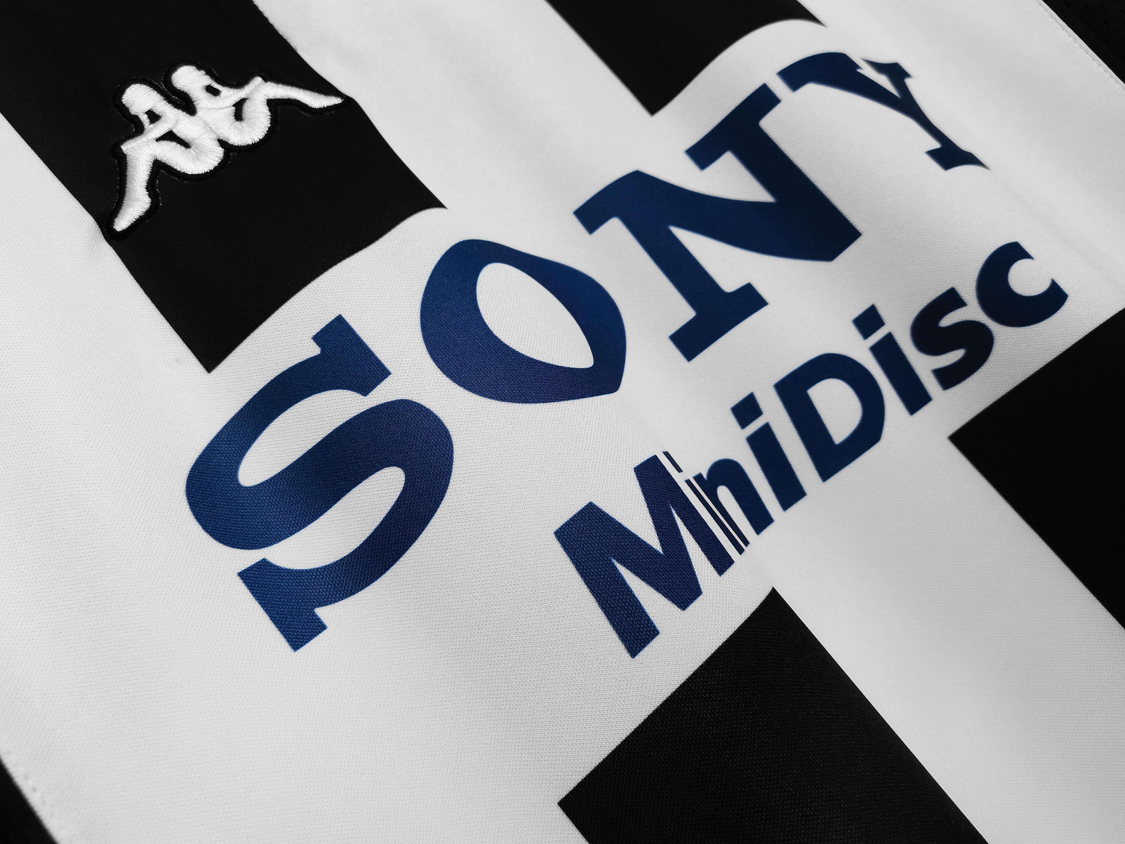 Juventus 1997-1998 Kit Casa Manica Lunga