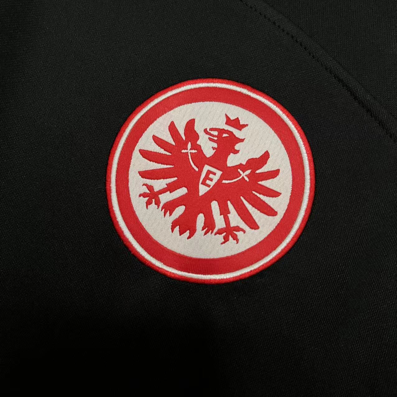 Frankfurt visitante 23-24
