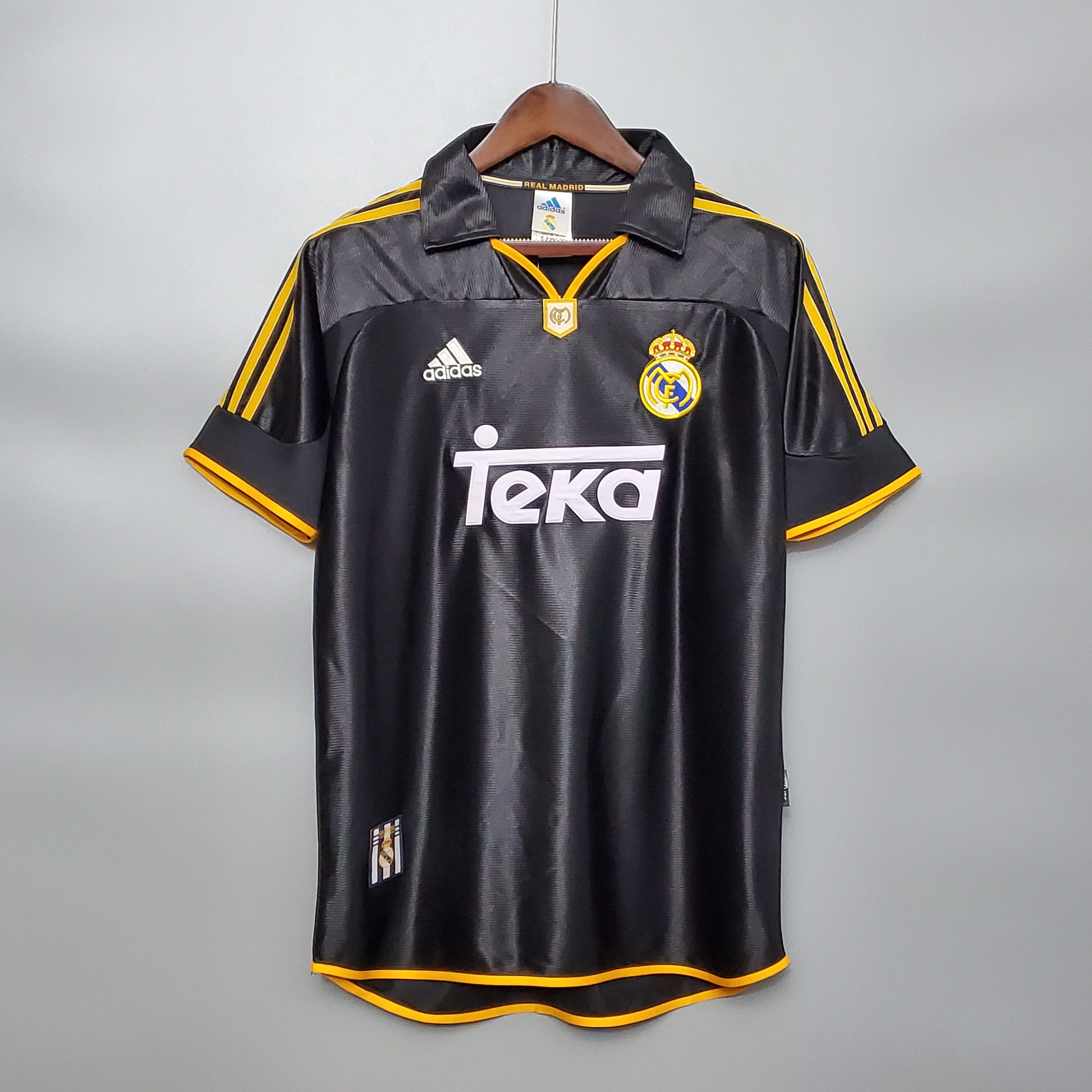 Camiseta retro visitante Real Madrid 1998-1999