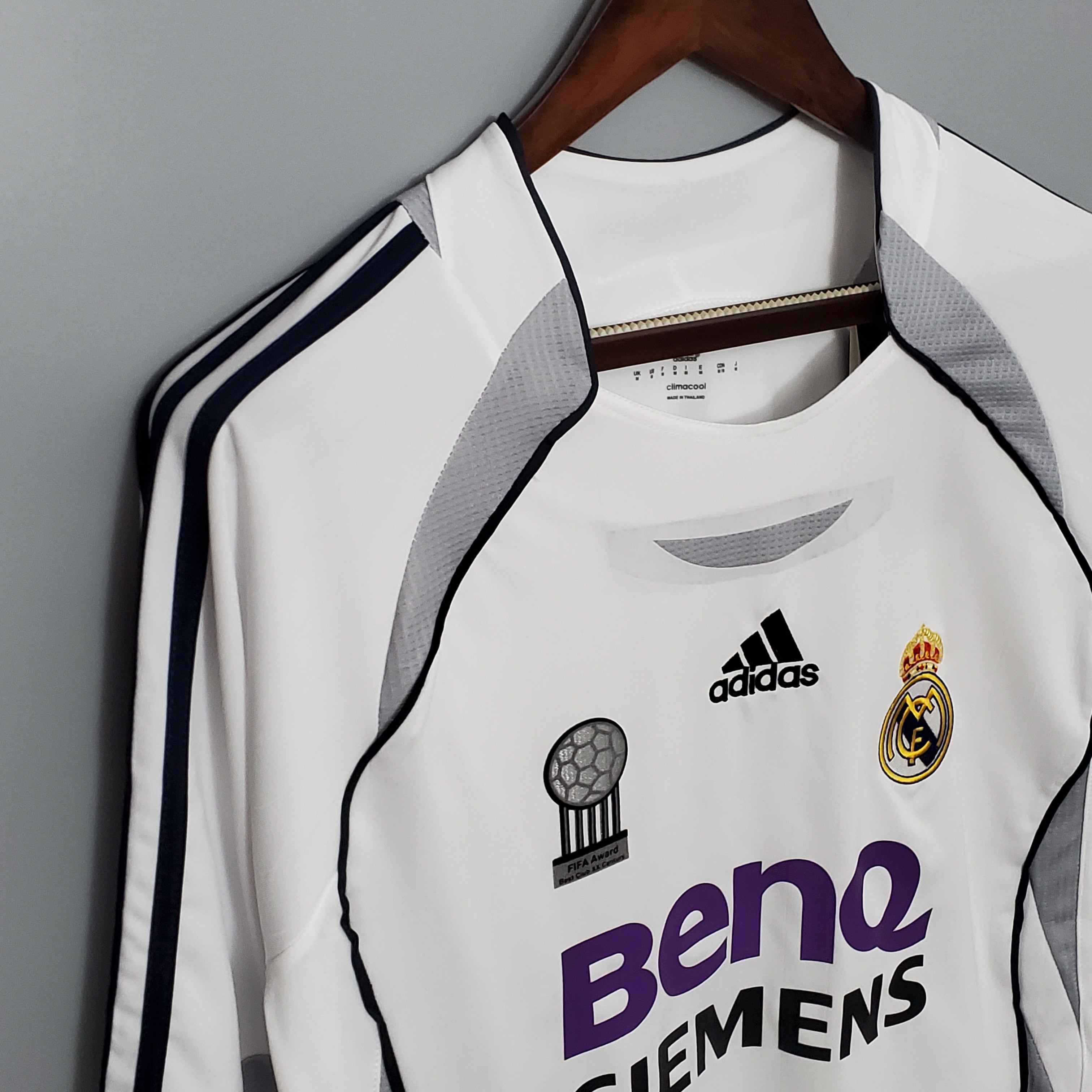Uniforme Local Manga Larga Real Madrid 2006-2007