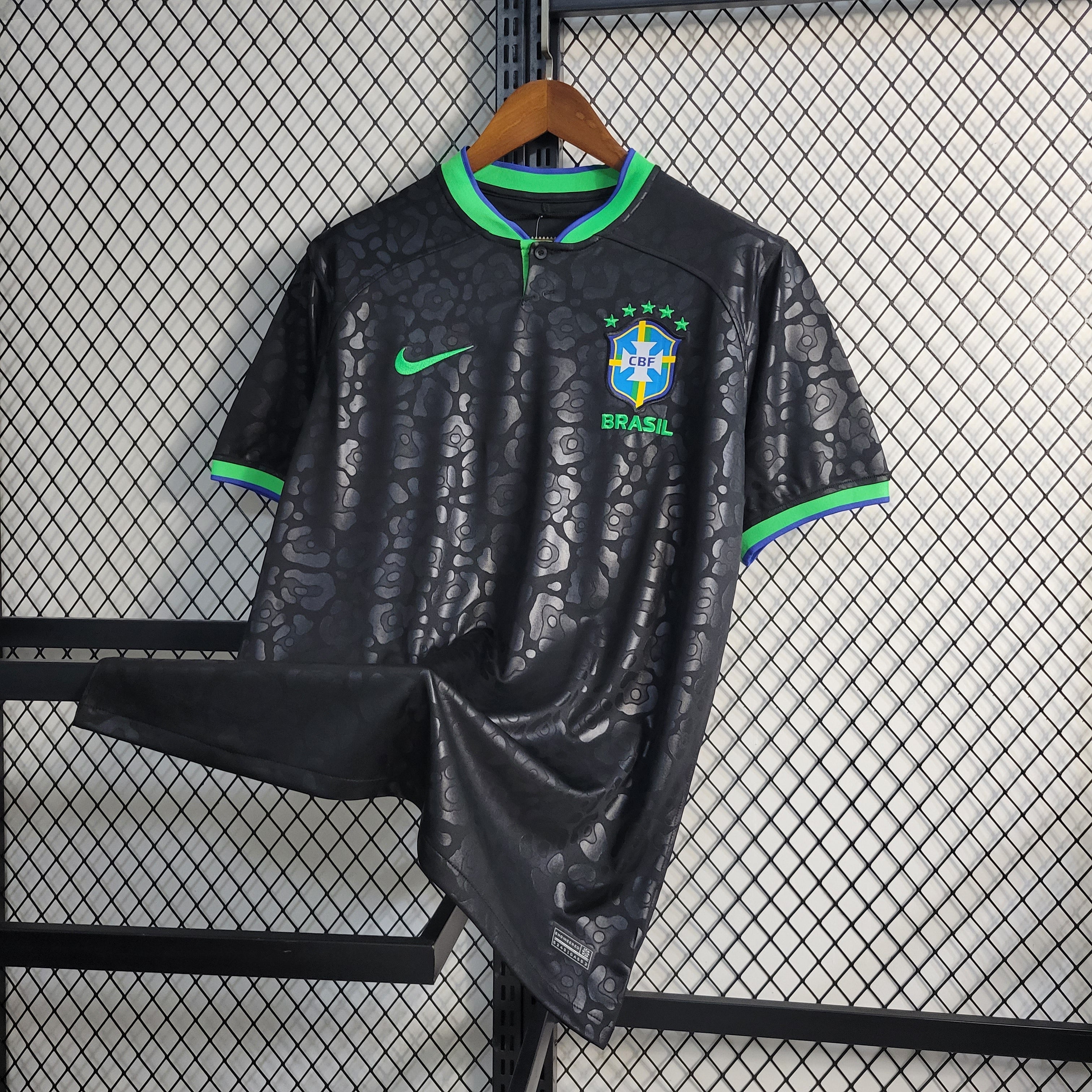 Equipamento preto Brasil padrão leopardo 2024