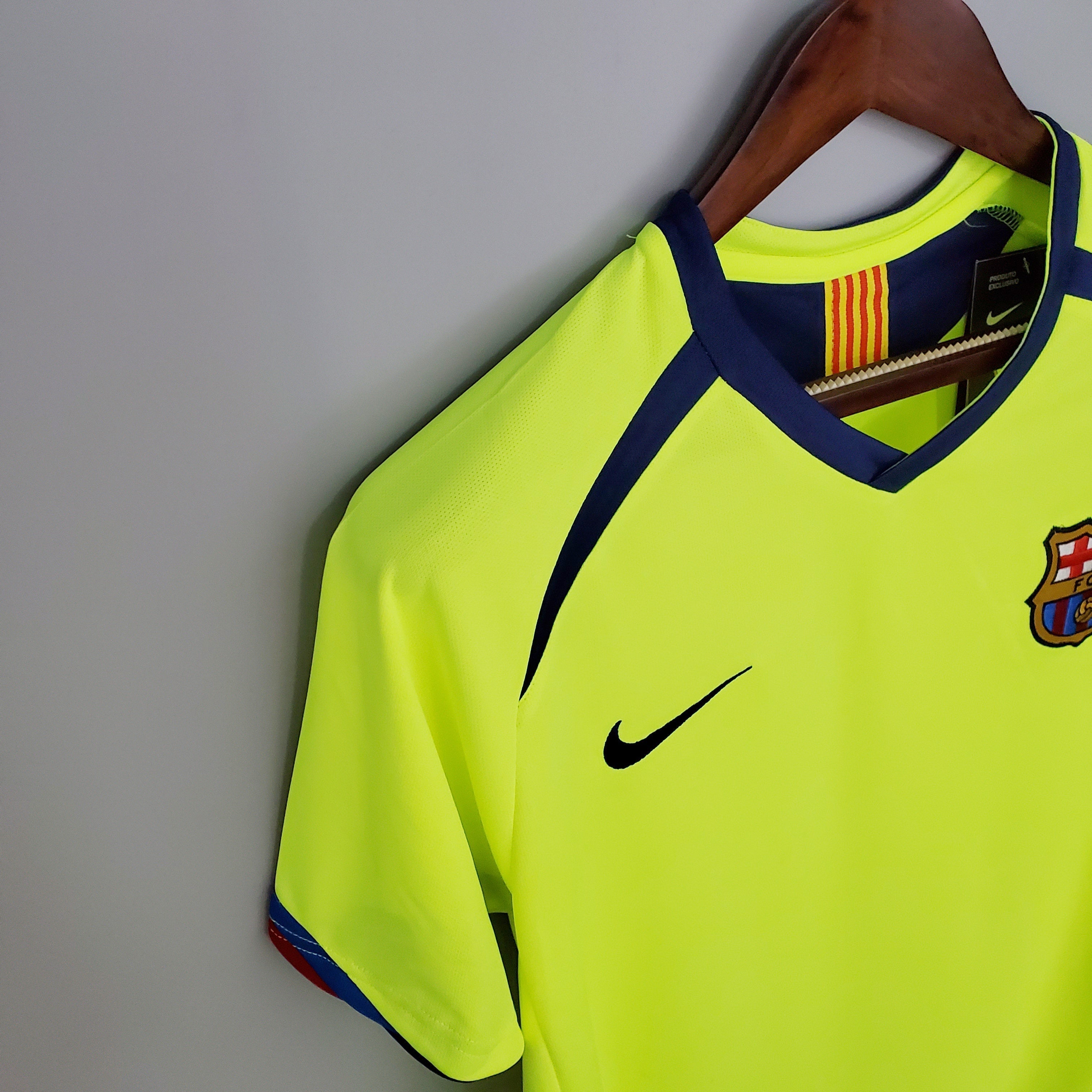 2005/06 Barcelona Auswärtstrikot