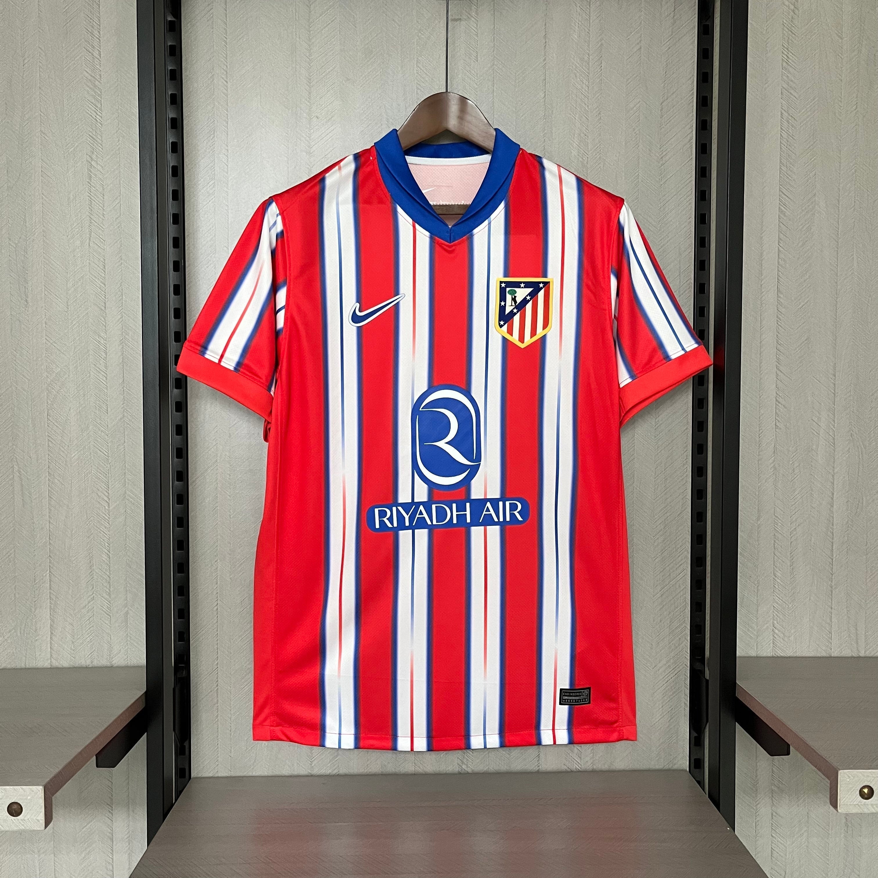 Atletico Madrid 24-25 thuisshirt