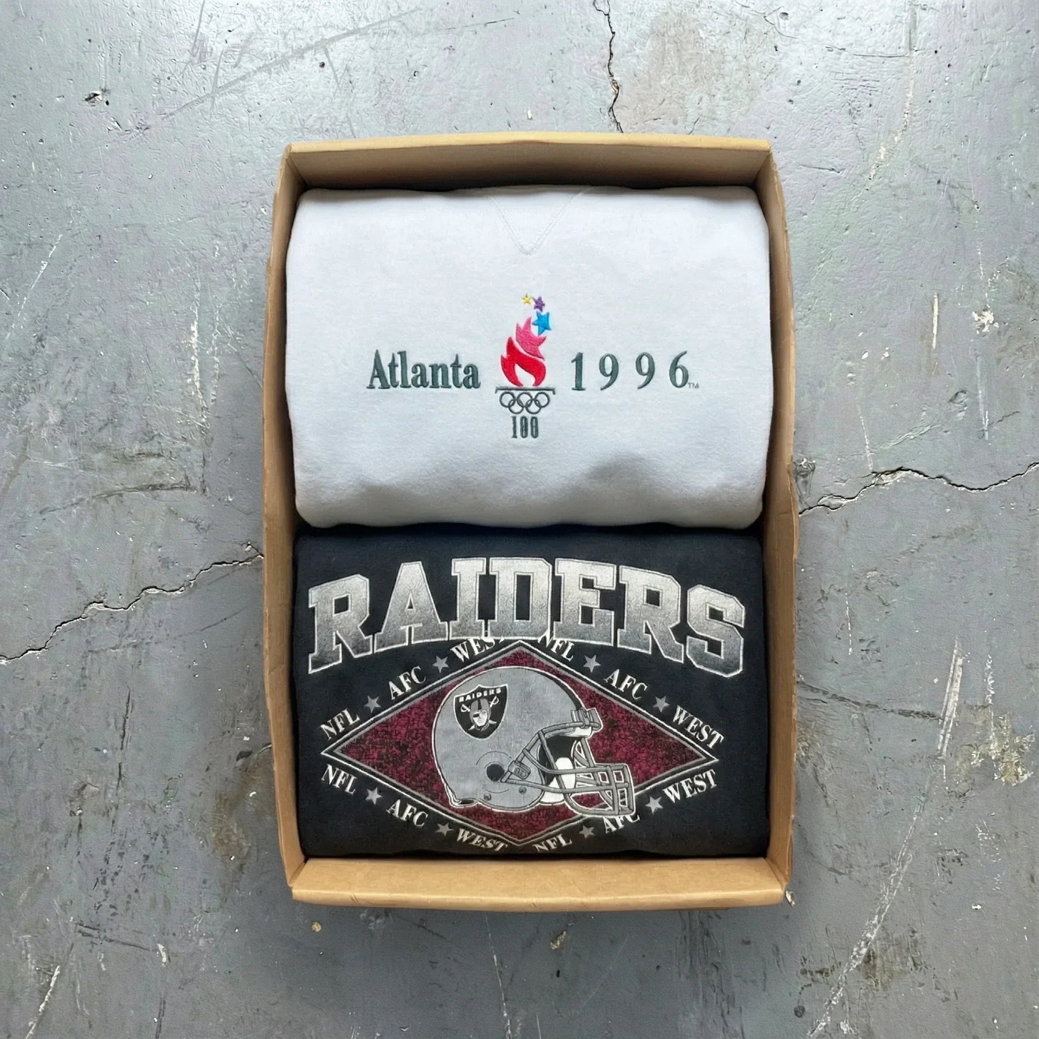 Boîte Double Article Mystère Vintage