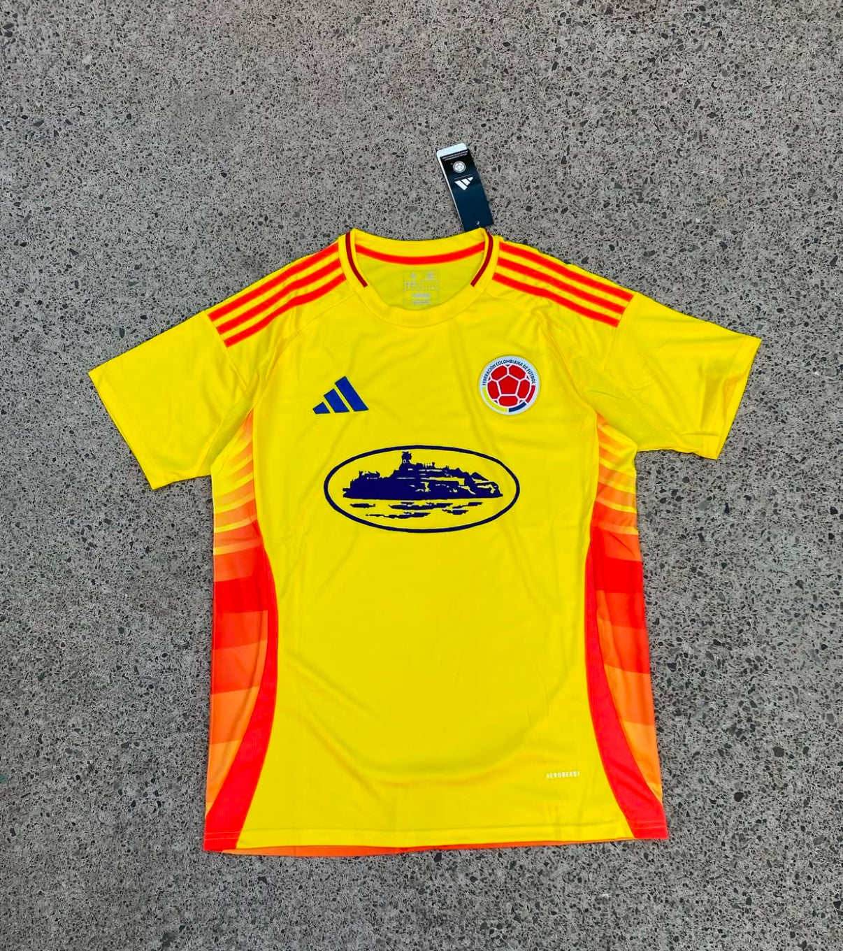 Camisola Edição Especial Columbia X Corteiz