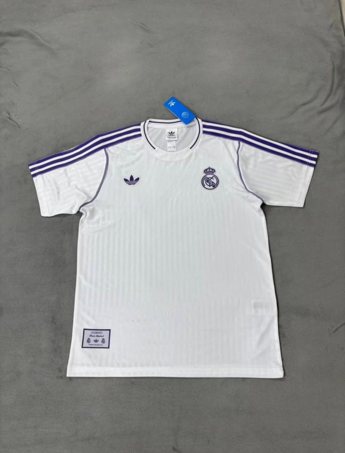 Camiseta Terrace Icons Real Madrid