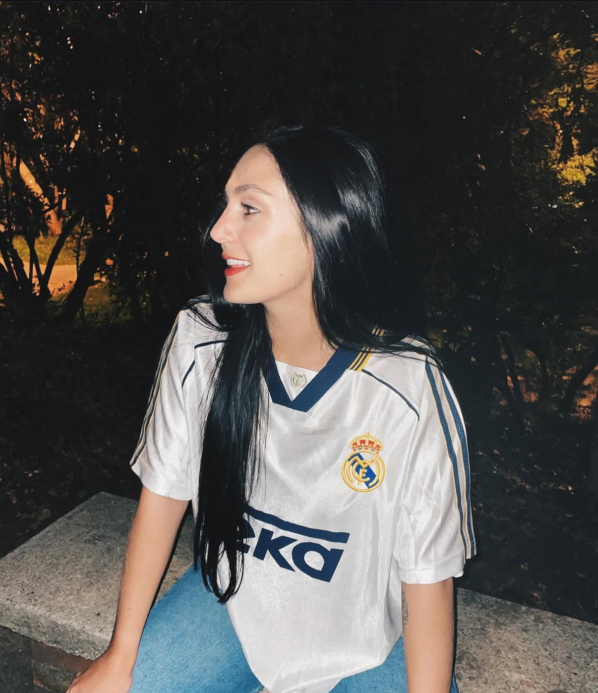 Real Madrid Home Retro Kit 1999/ 2000