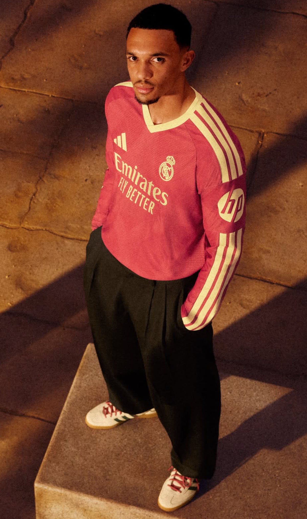 Camisola principal Marseille 2023-24