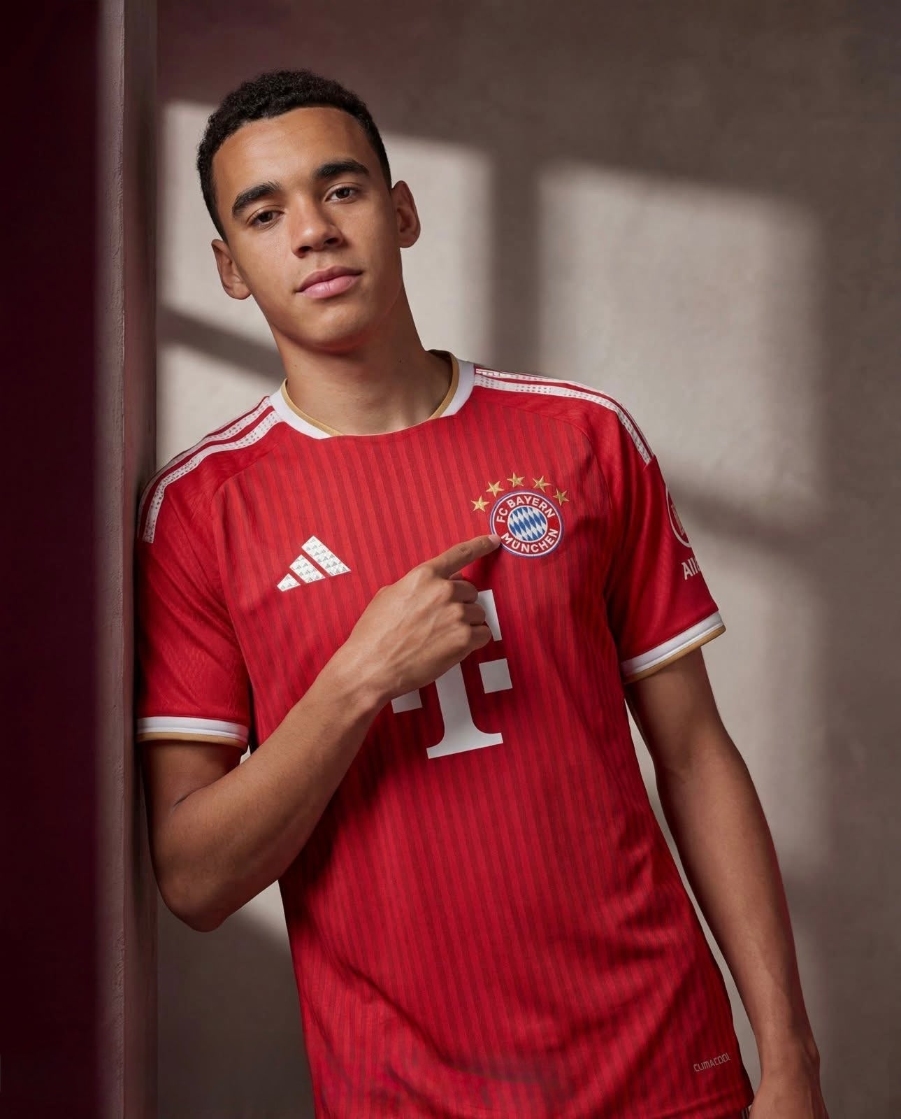 Camiseta local Bayern Múnich 2026/2027