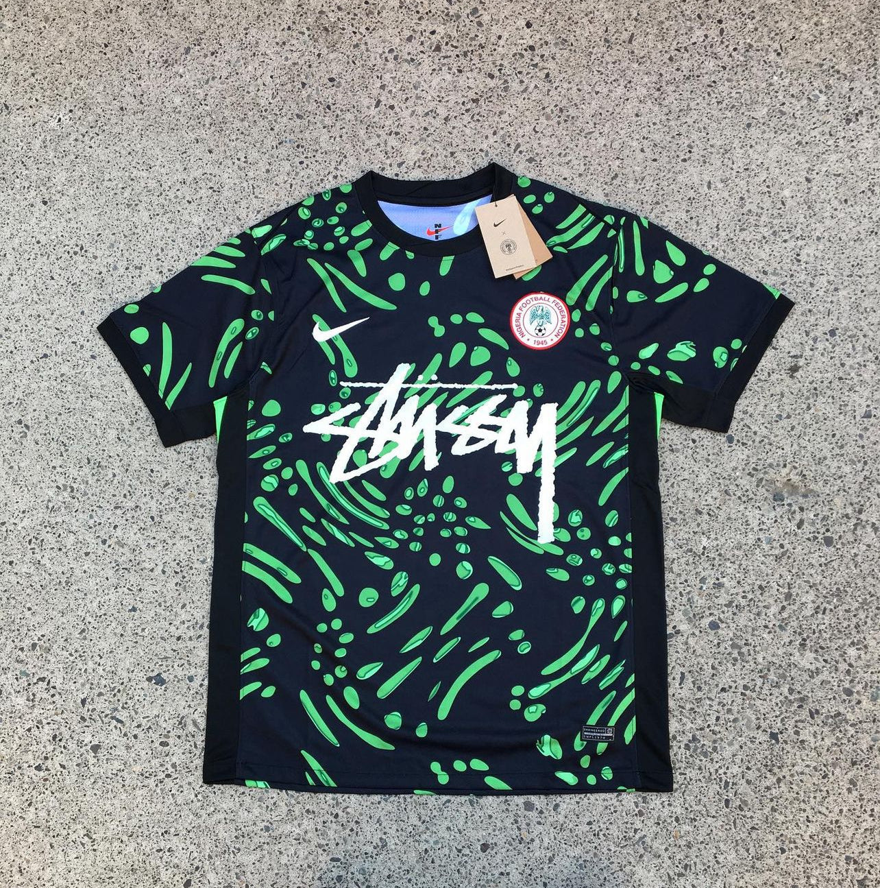 Kit Concept Nigeria x Stussy