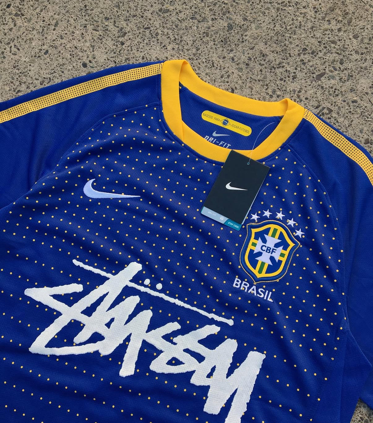 BRASIL X STUSSY EDIÇÃO LIMITADA