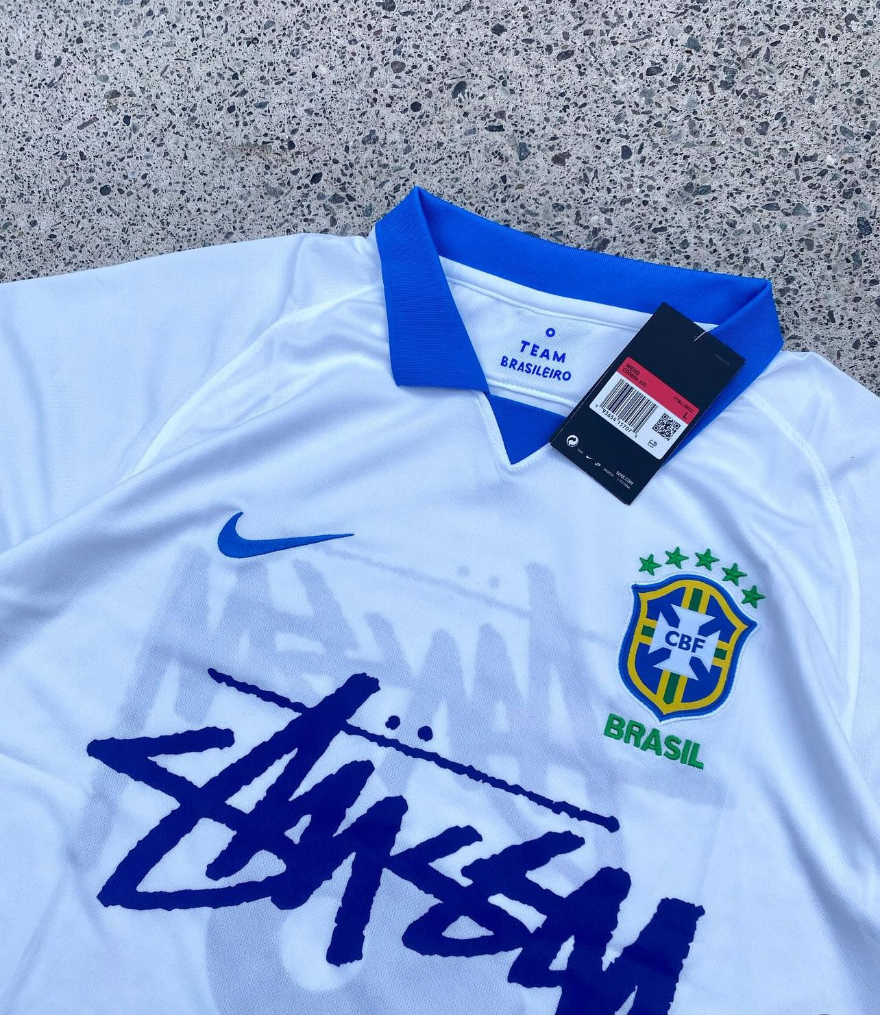 Edición especial Brasil blanco y azul 2019 Stussy
