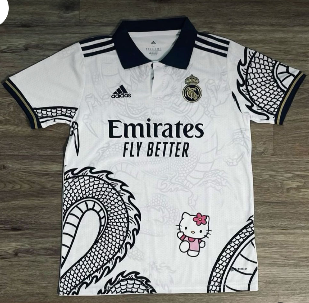 Real Madrid x Hello Kitty Limitiert