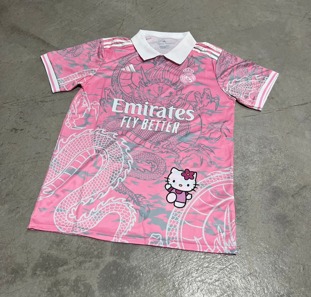Real Madrid x Hello Kitty Limitado