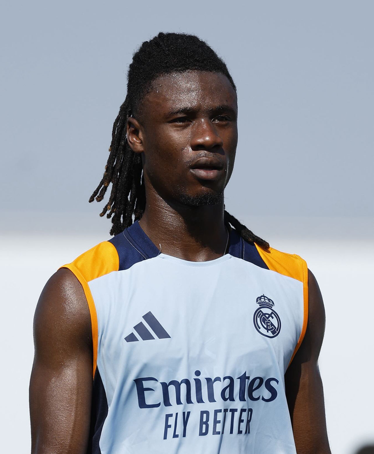 Ensemble d’entraînement sans manches pré-match été 2024/2025 Real Madrid