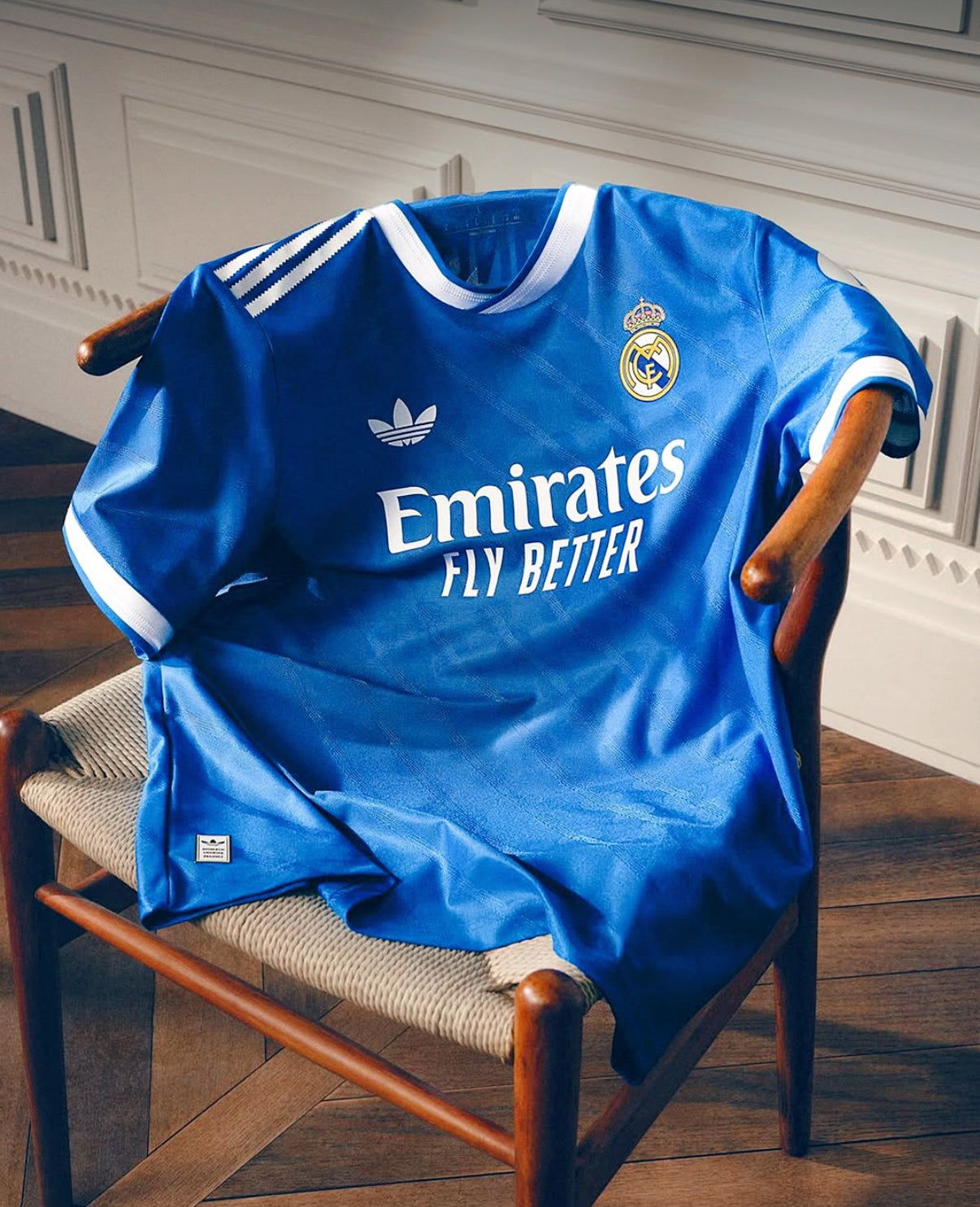 Tercer uniforme Real Madrid 2025/2026