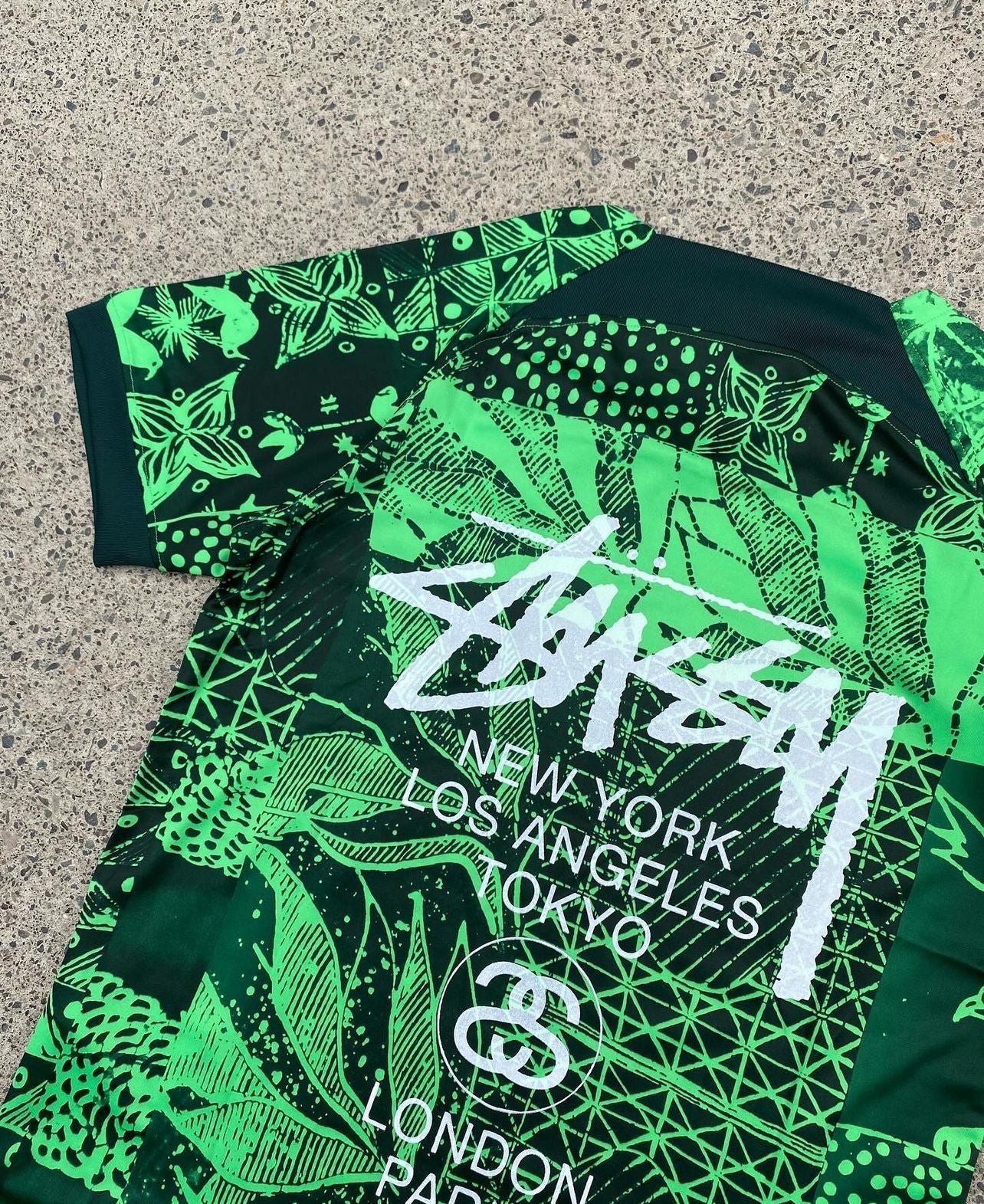 STUSSY X NIGÉRIA CAMISOLA