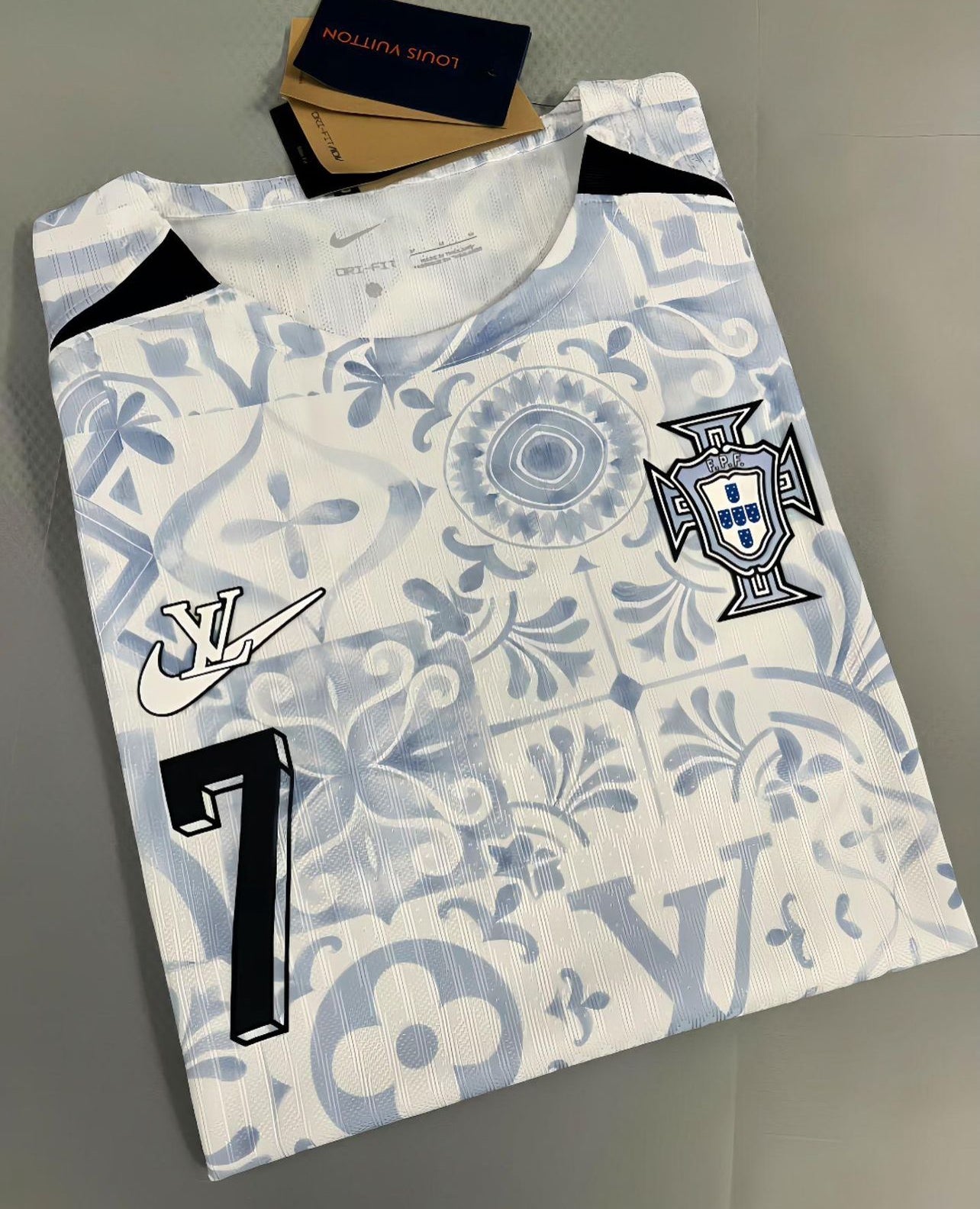 24/25 Portugal x LV Limitierte Auflage