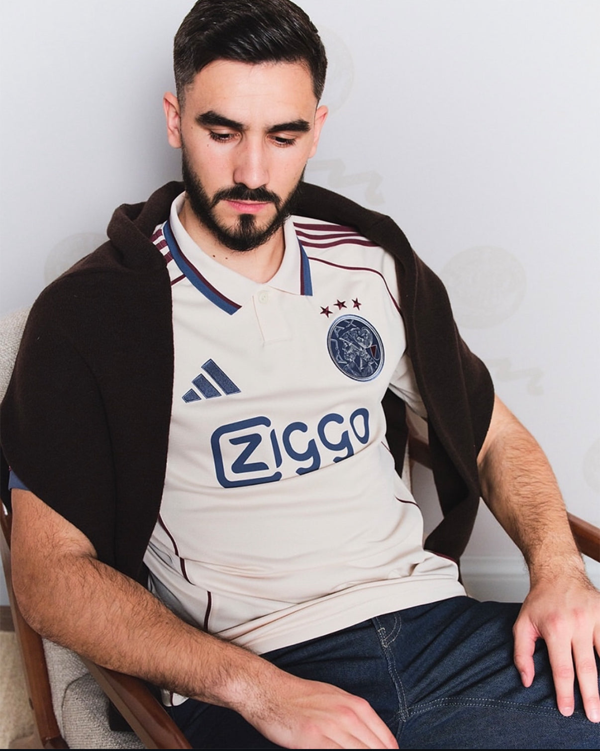 Tercer uniforme de visitante Ajax 2025/2026