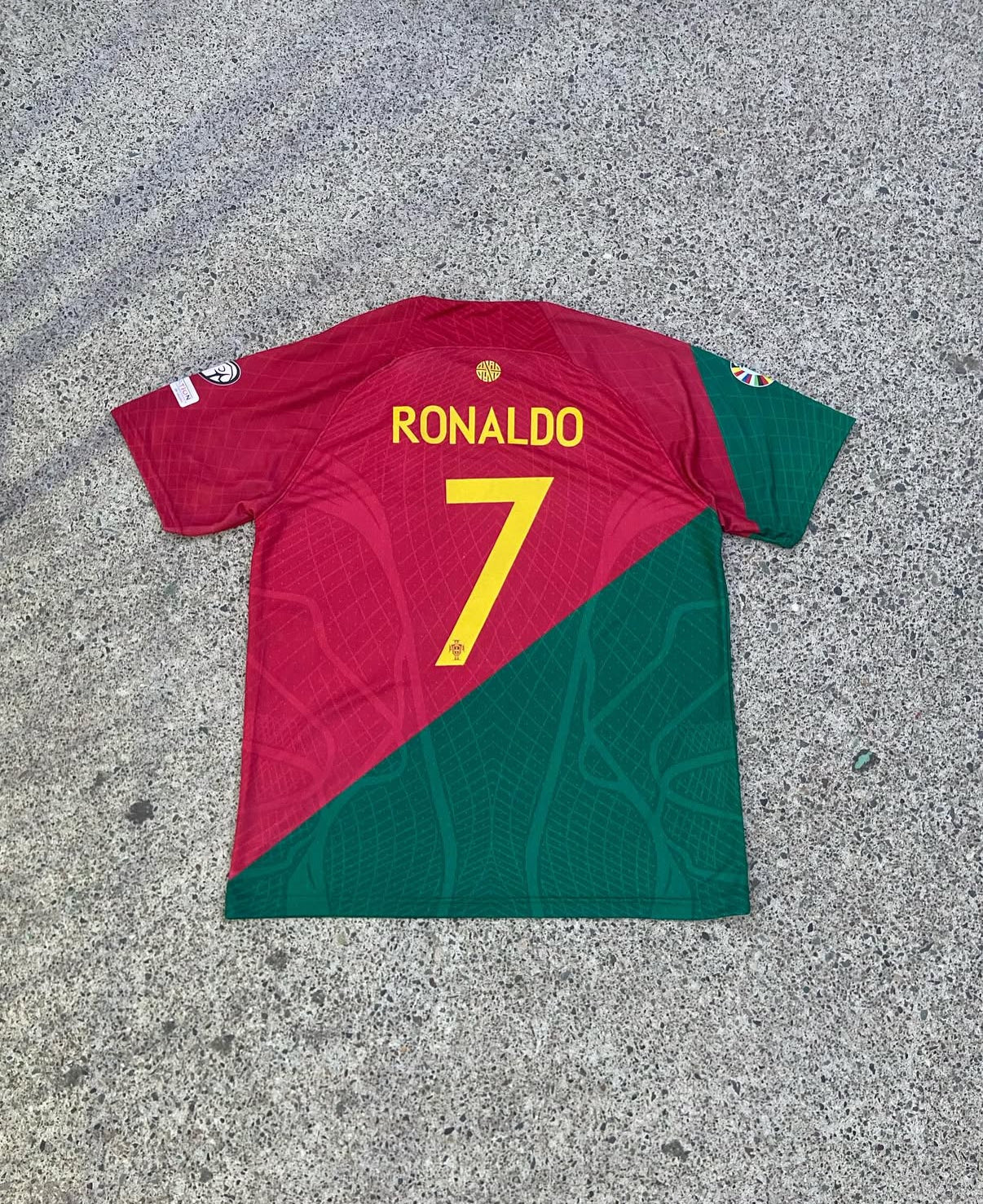 Camisola Edição Especial Portugal Corteiz