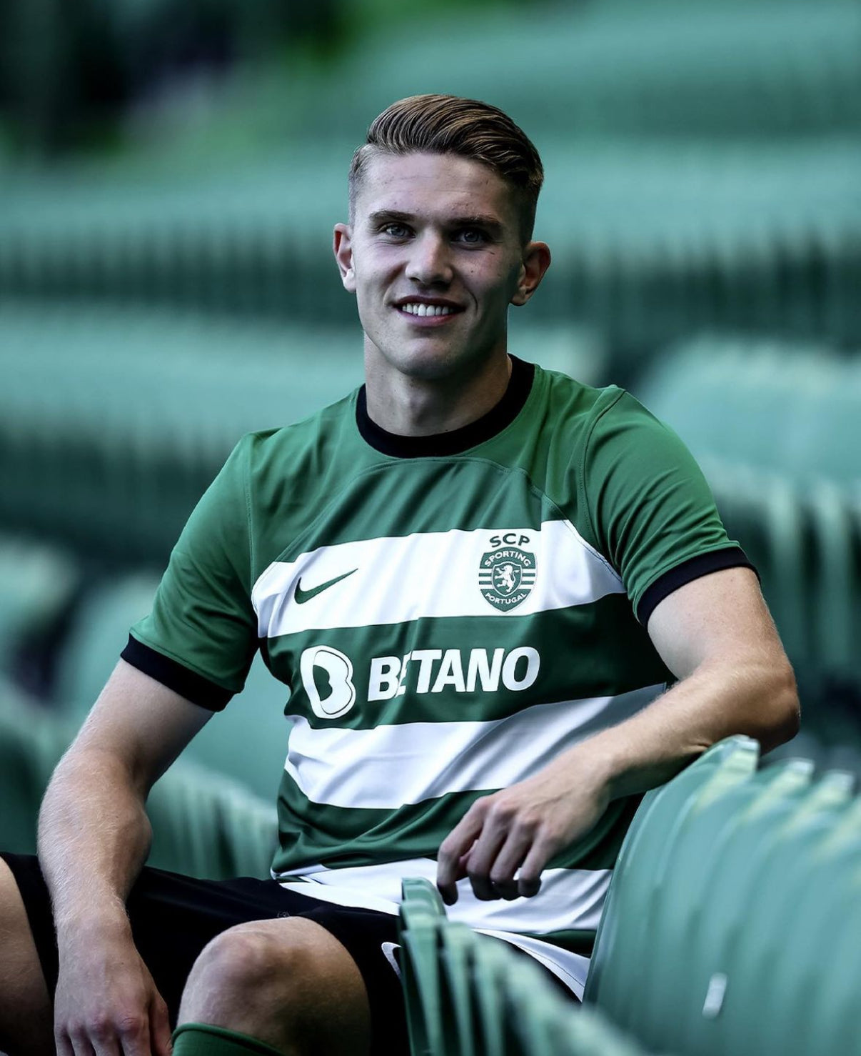 Sporting Lissabon 2024-2025 Heimtrikot