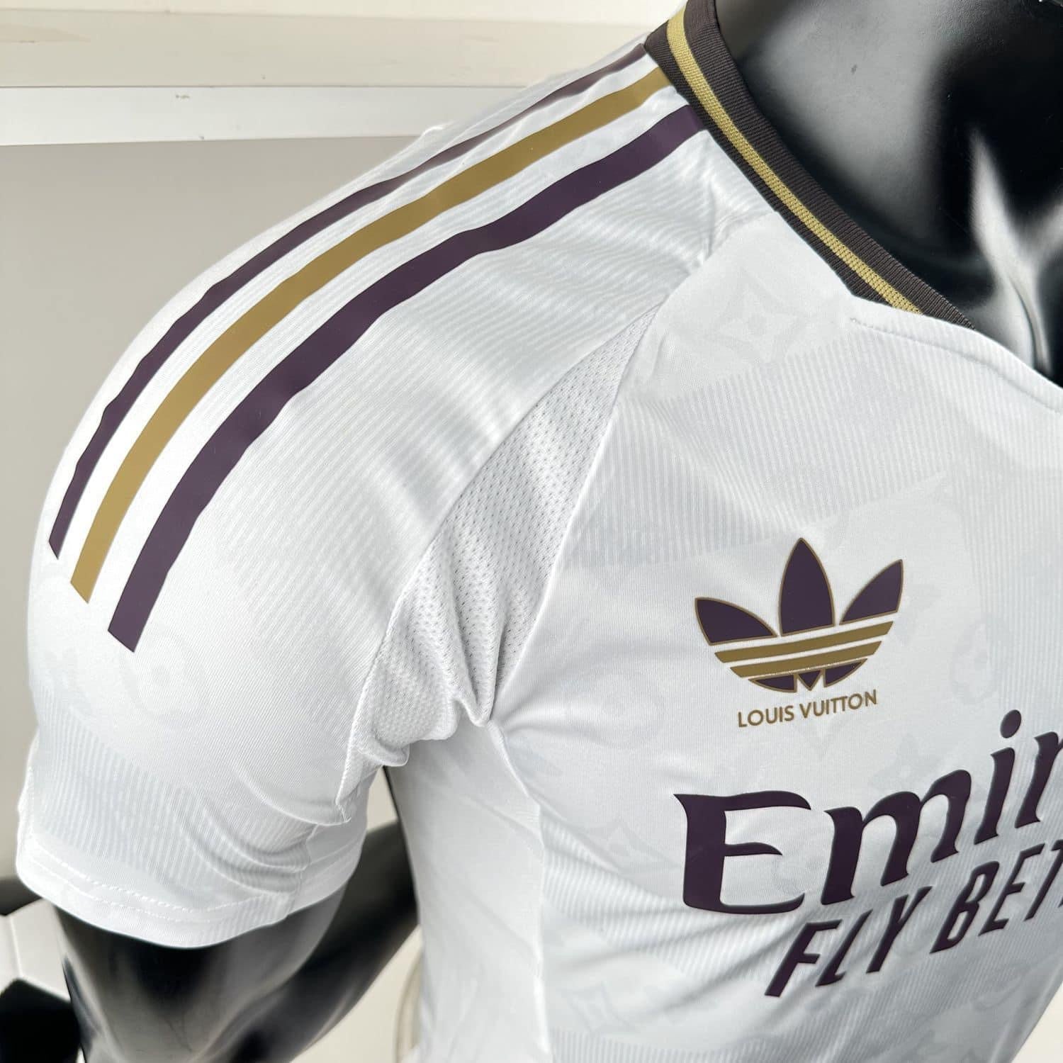 Camiseta Edición Especial Real Madrid Louis Vuitton 2025